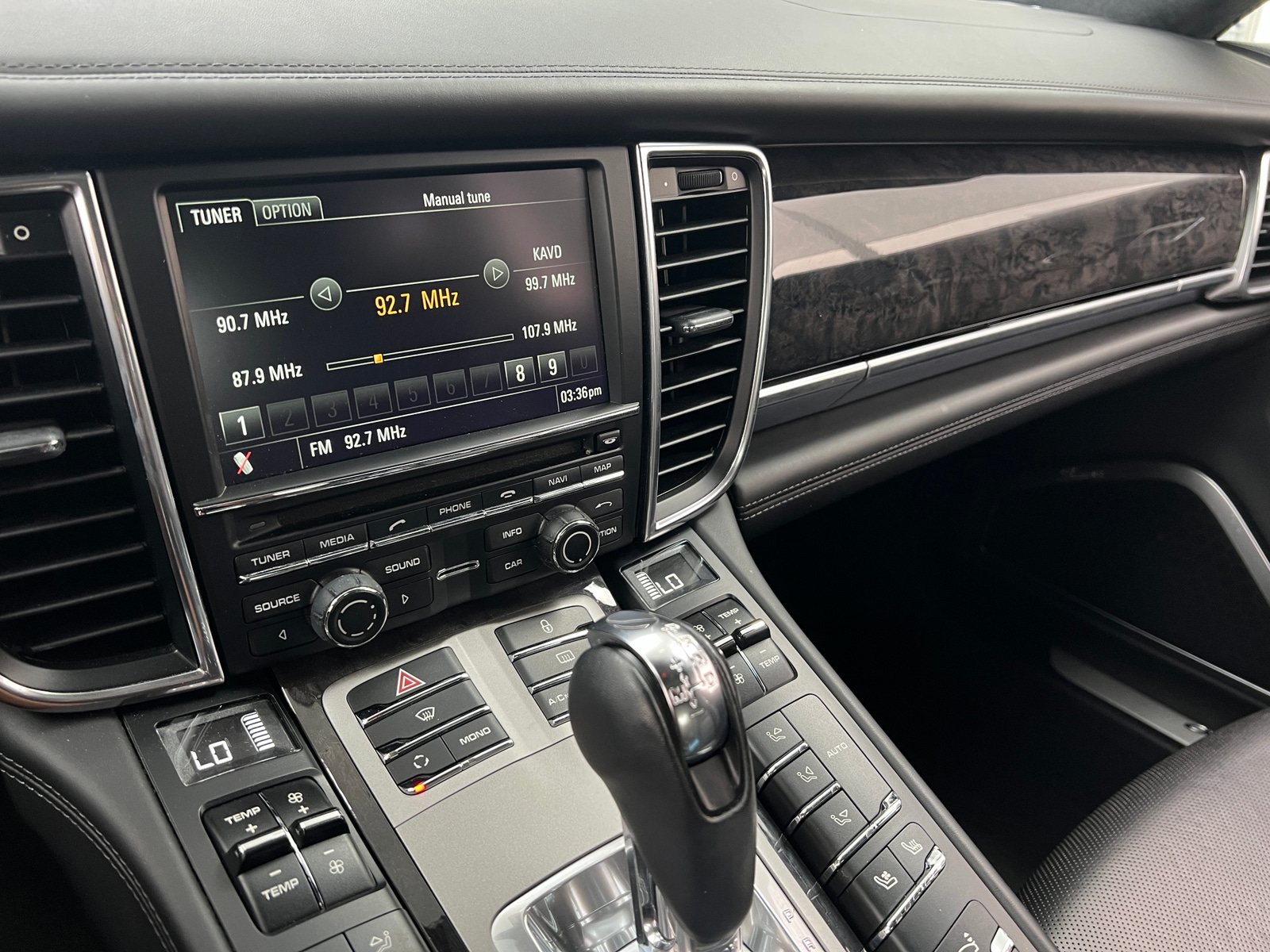 Thumbnail: 2013 Porsche Panamera - 3