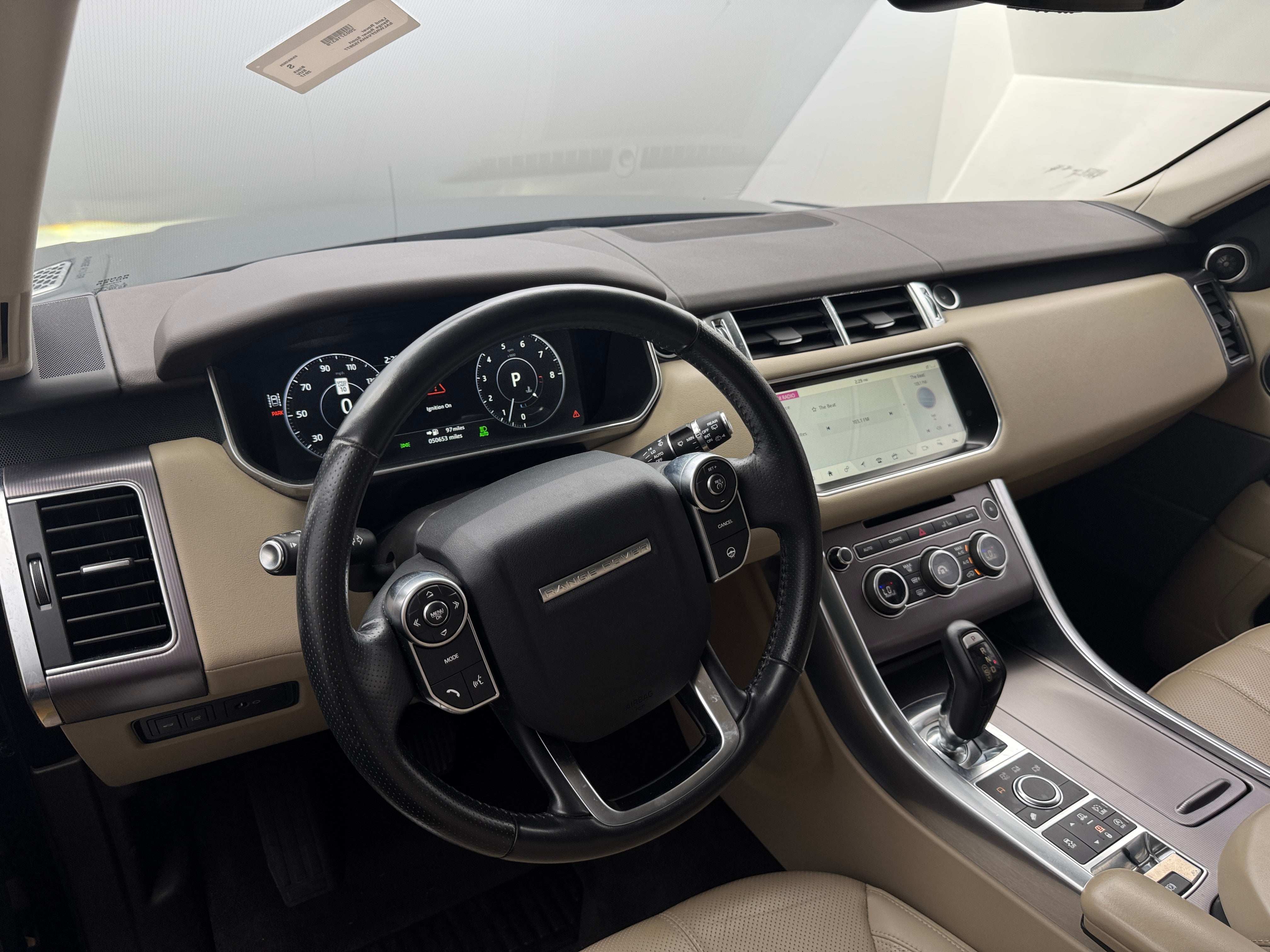 Thumbnail: 2017 Land Rover Range Rover Sport - 2
