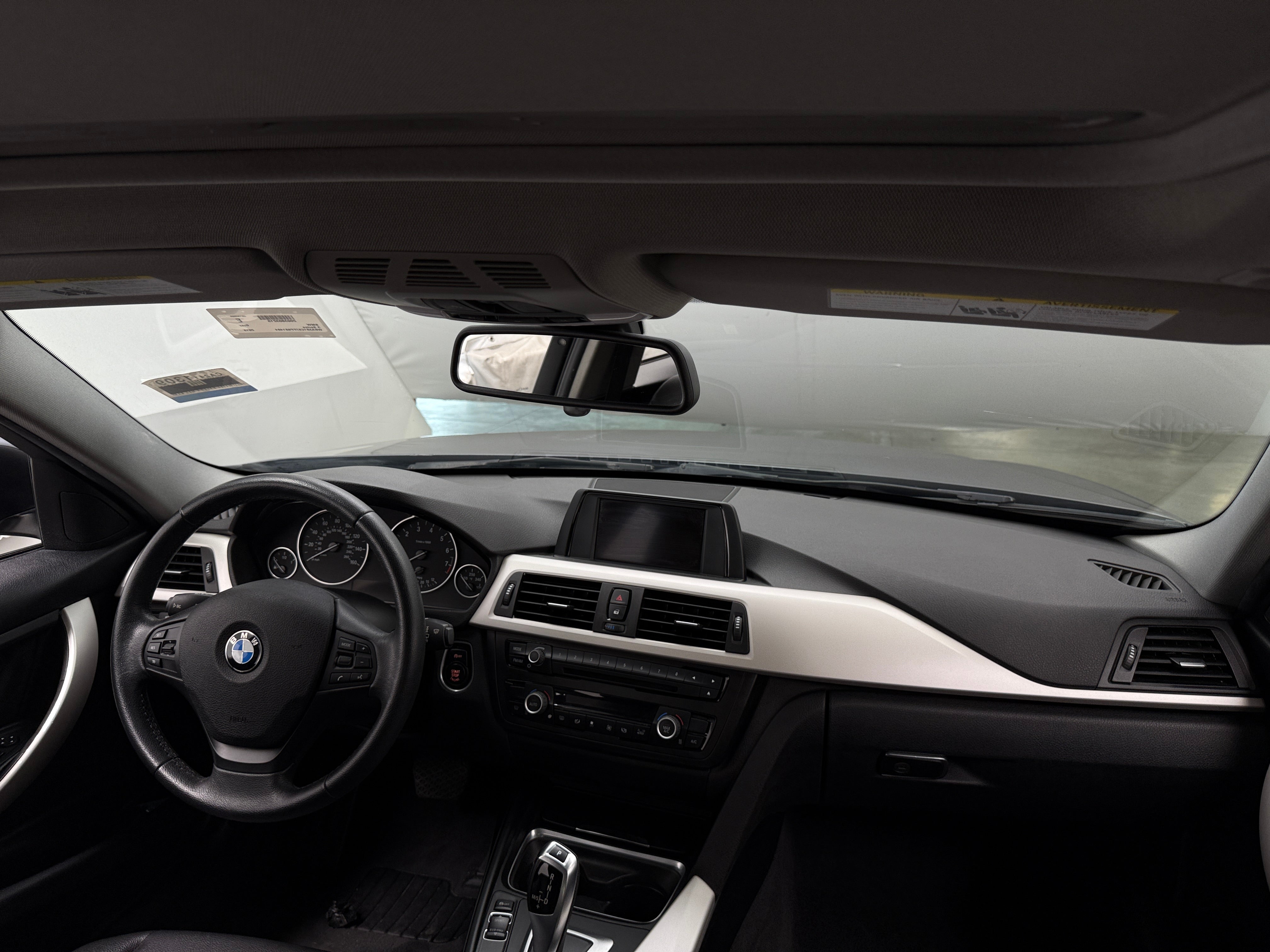 Thumbnail: 2015 BMW 3 Series - 2