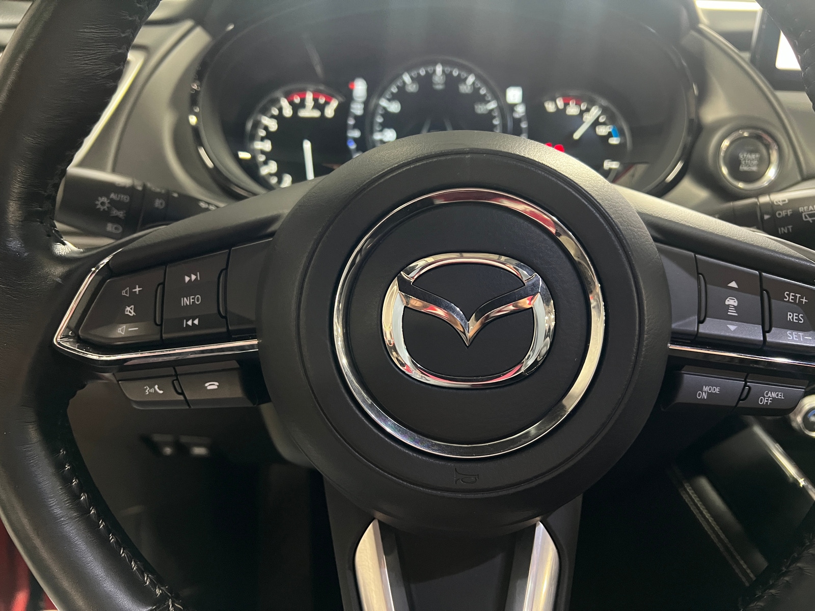 Thumbnail: 2022 Mazda CX-9 - 4
