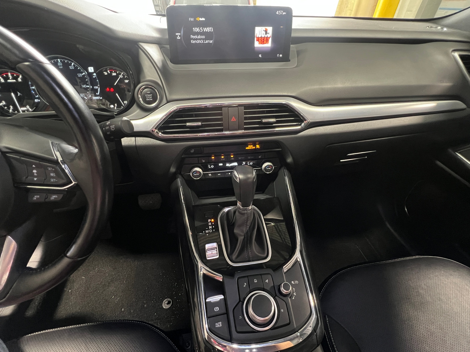 Thumbnail: 2022 Mazda CX-9 - 3