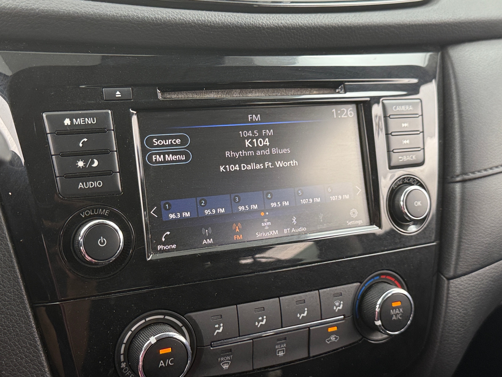 Thumbnail: 2019 Nissan Rogue - 4