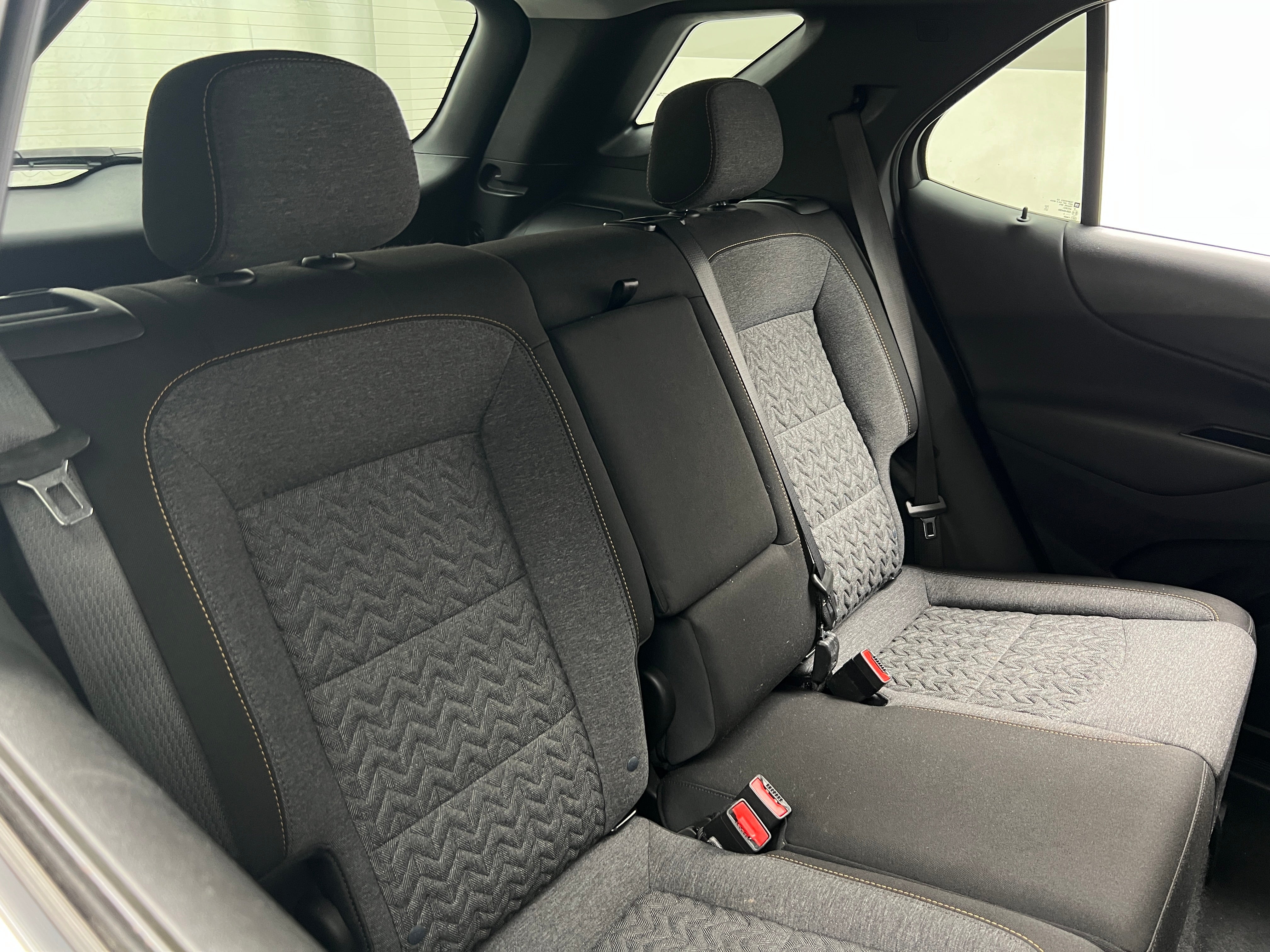 Thumbnail: 2022 Chevrolet Equinox - 6