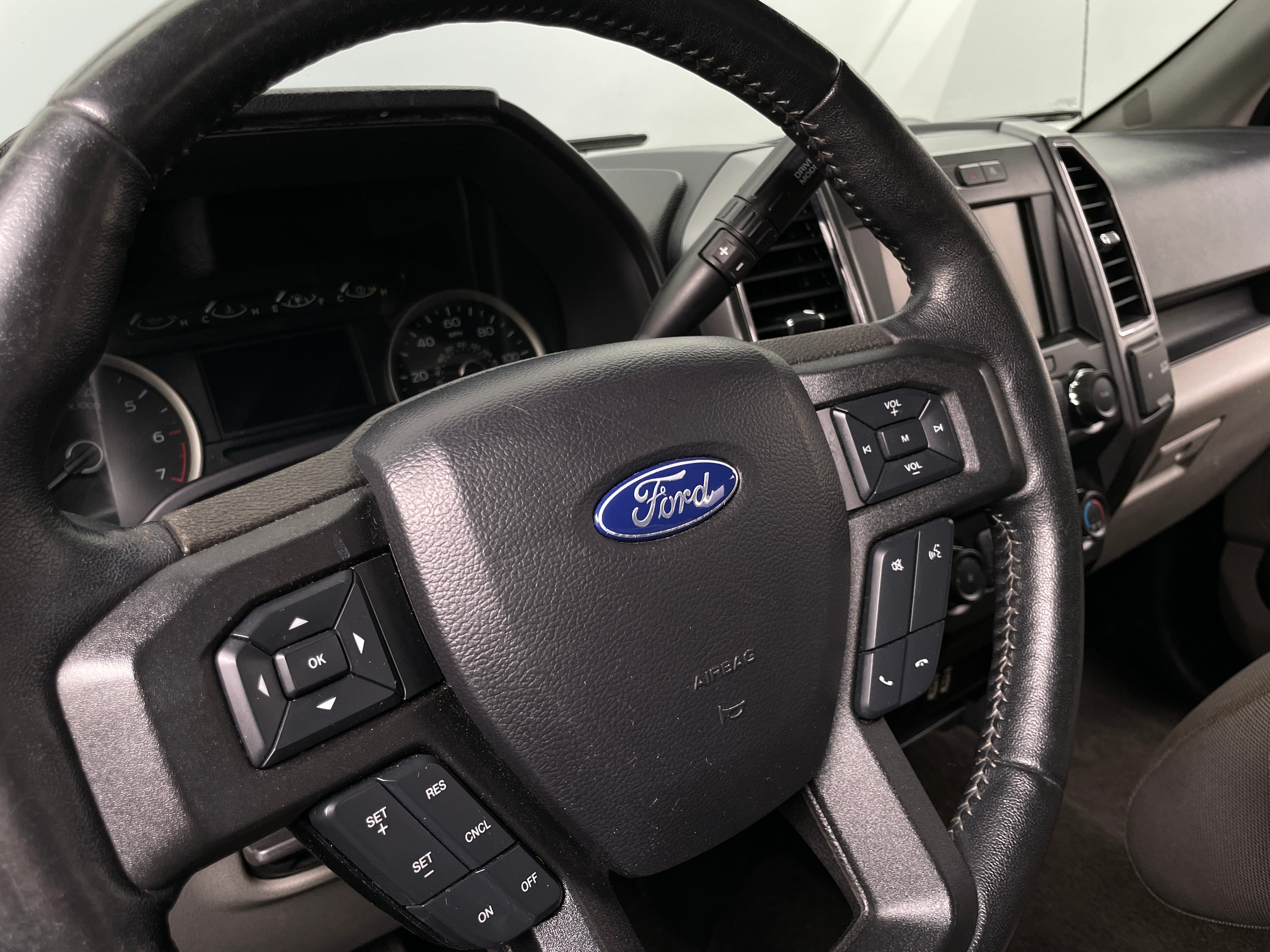 Thumbnail: 2020 Ford Econoline - 5