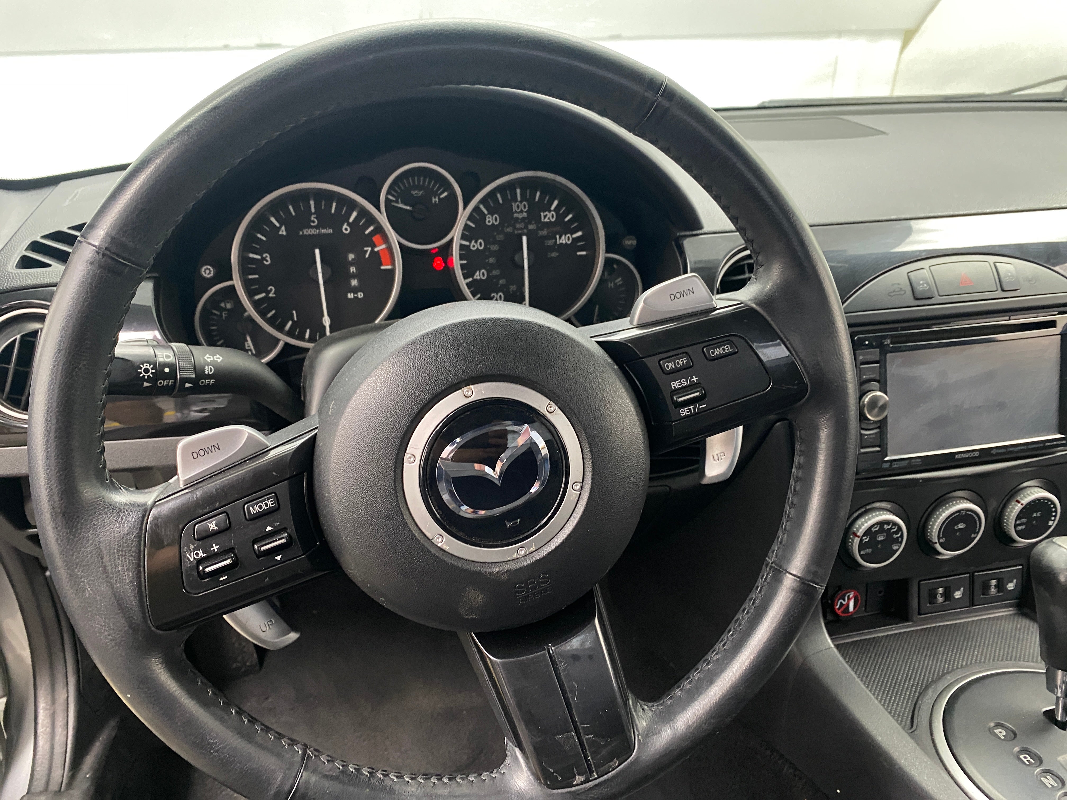 Thumbnail: 2013 Mazda MX-5 Miata - 4