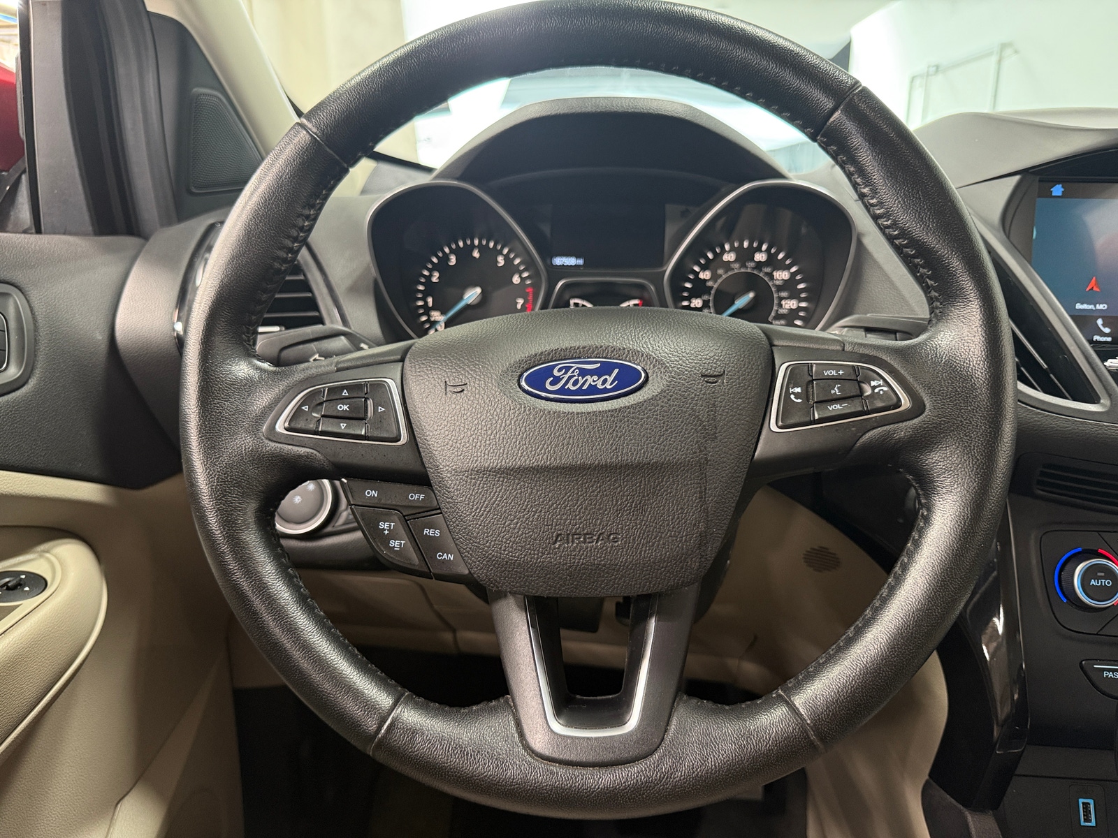 Thumbnail: 2019 Ford Escape - 4