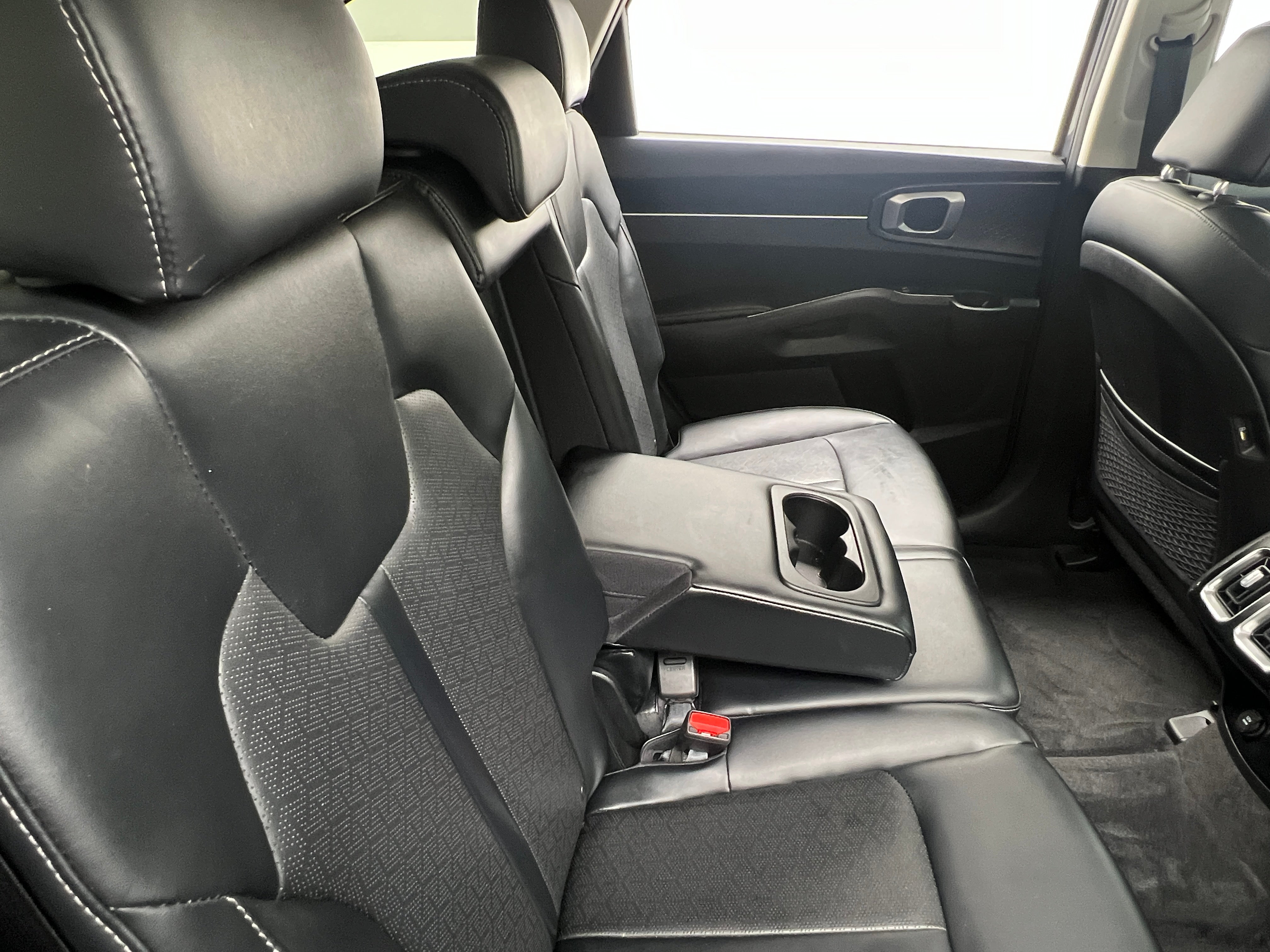 Thumbnail: 2021 Kia Sorento - 5