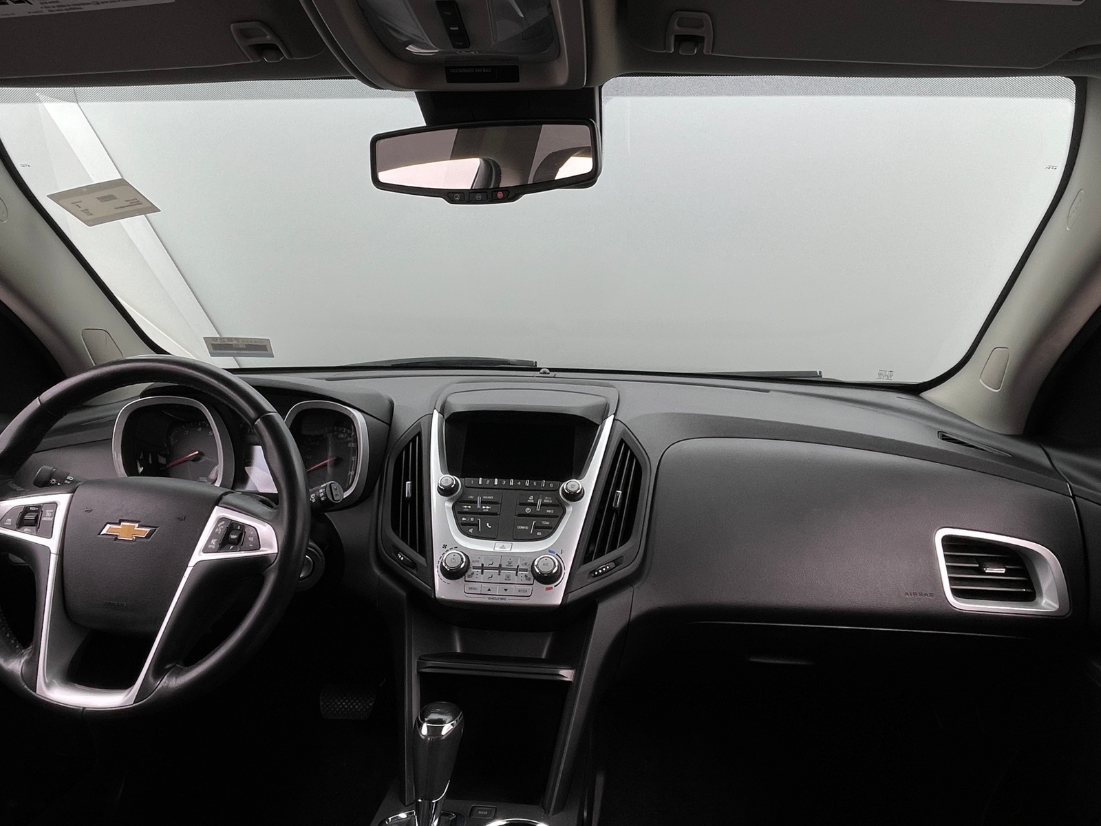 Thumbnail: 2017 Chevrolet Equinox - 3