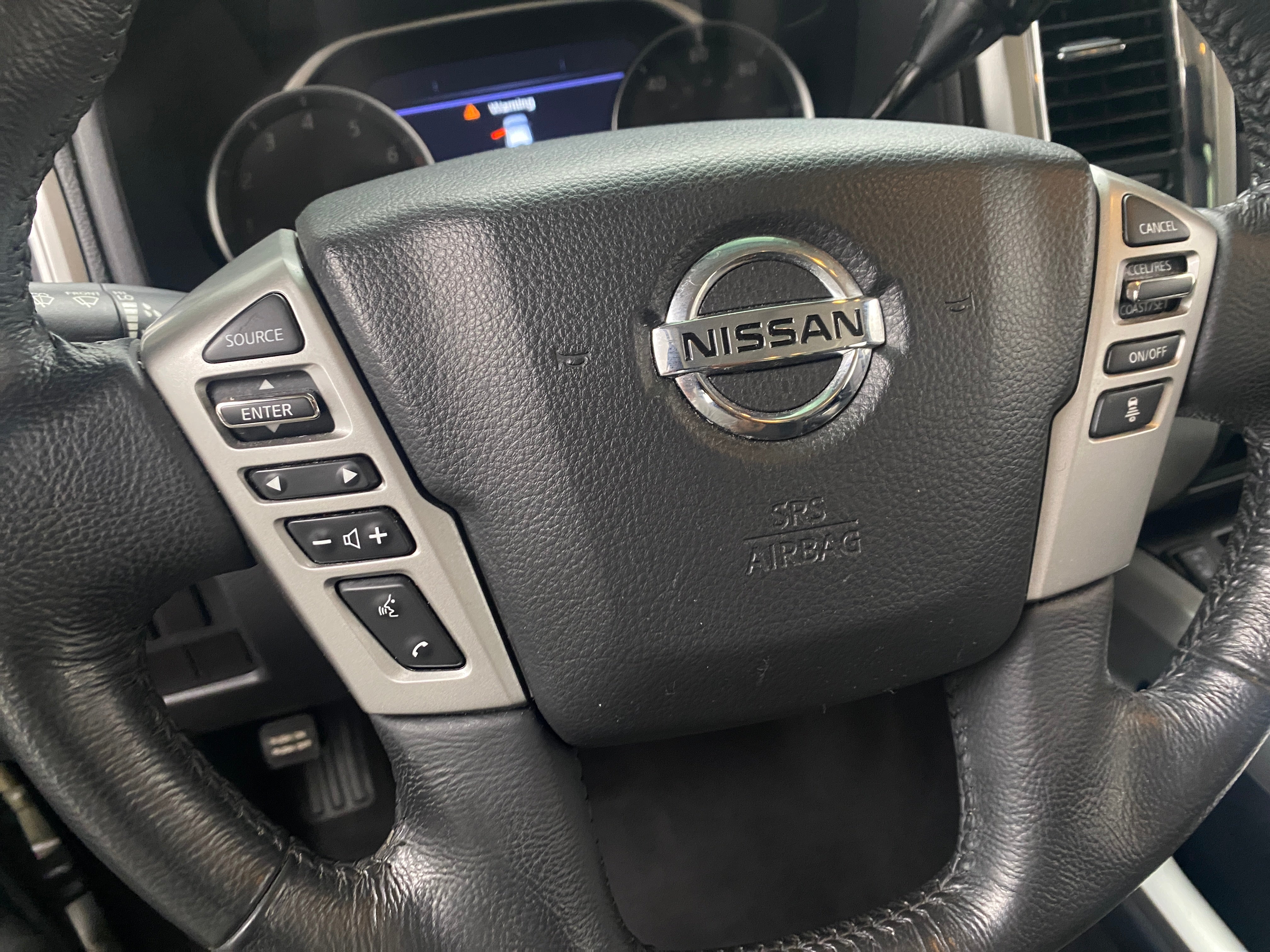 Thumbnail: 2021 Nissan Titan - 5