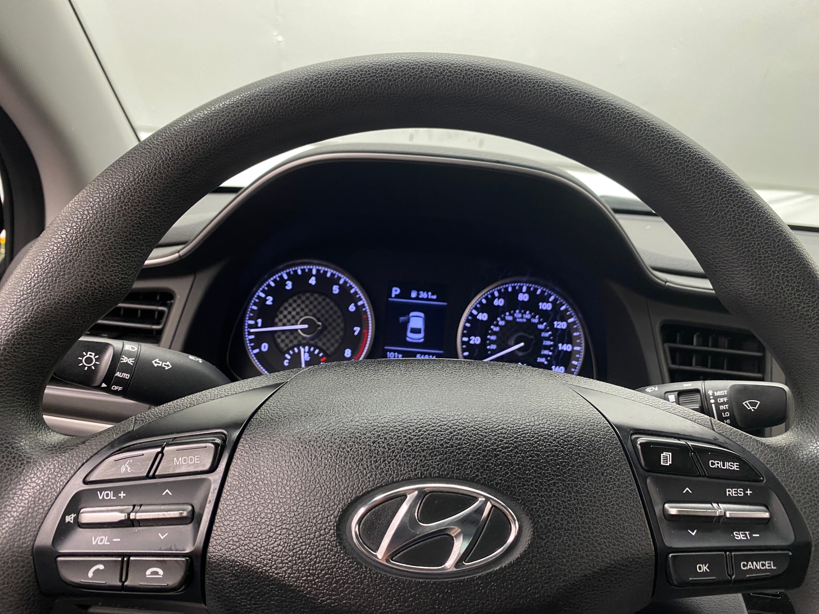 Thumbnail: 2020 Hyundai Elantra - 5