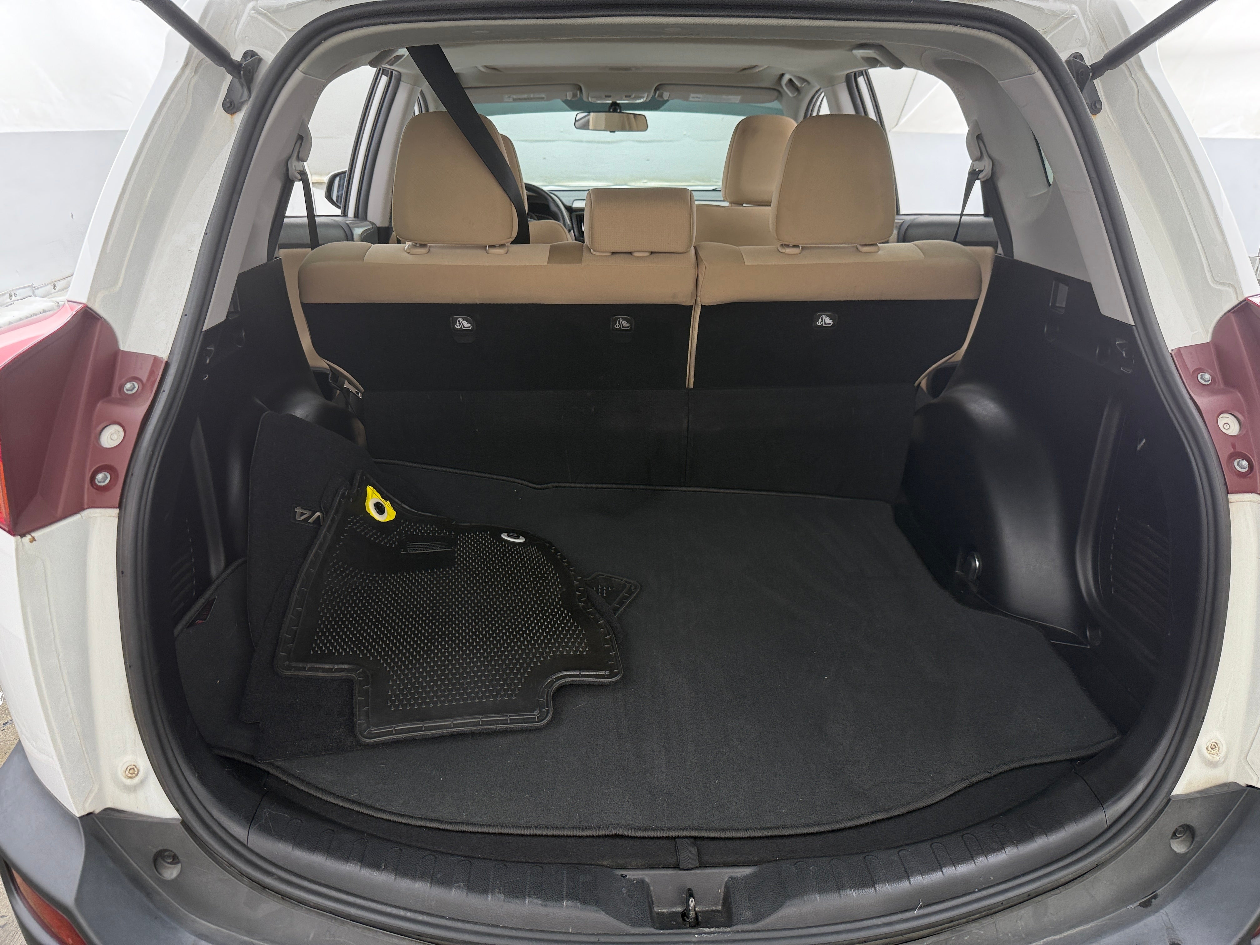 Thumbnail: 2015 Toyota RAV4 - 7