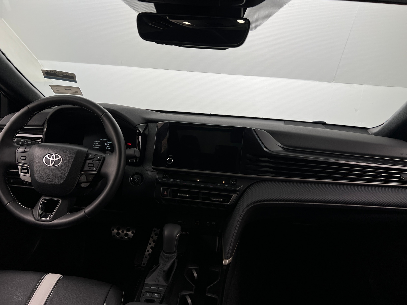 Thumbnail: 2025 Toyota Camry - 3