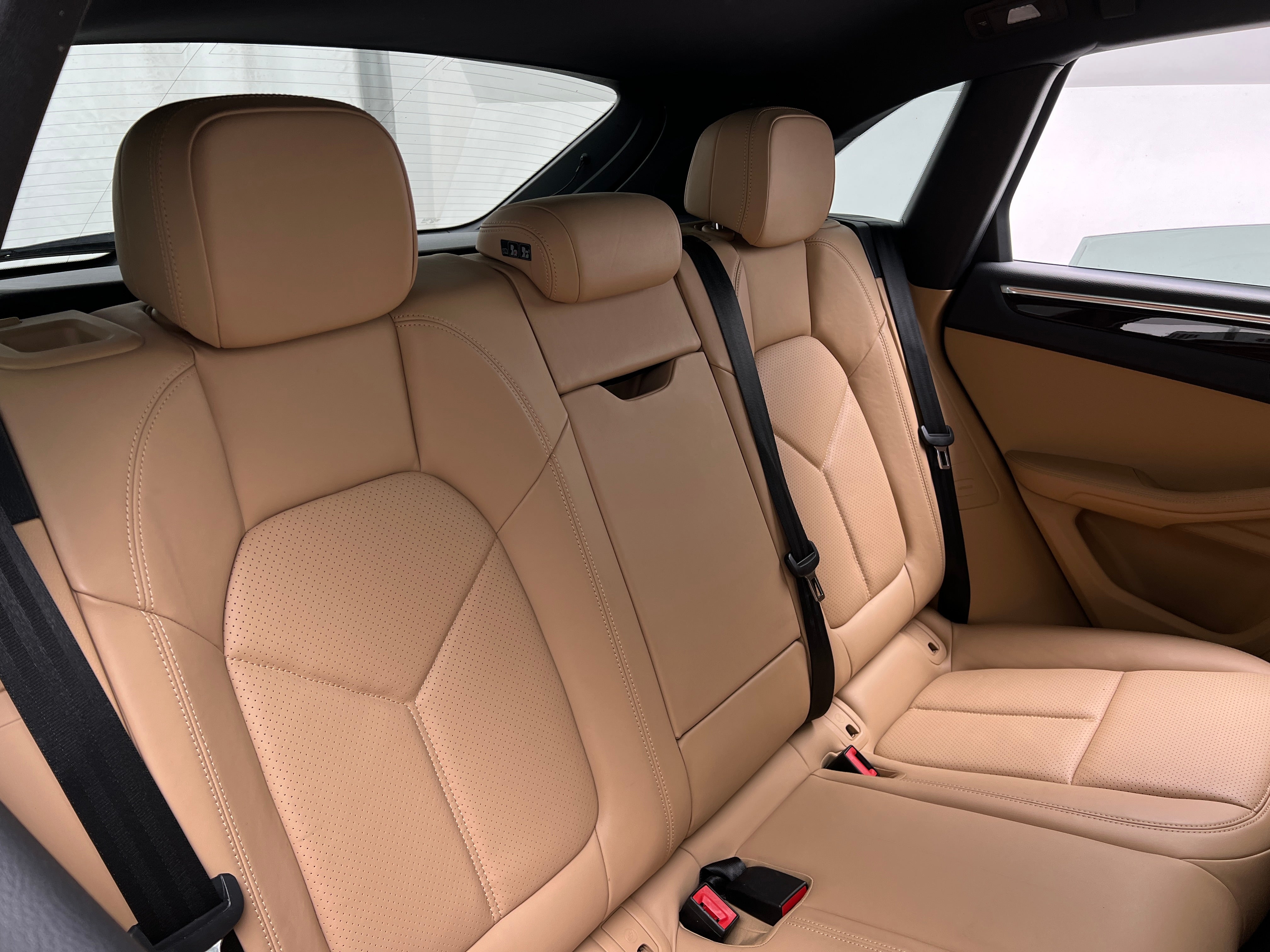 Thumbnail: 2018 Porsche Macan - 5