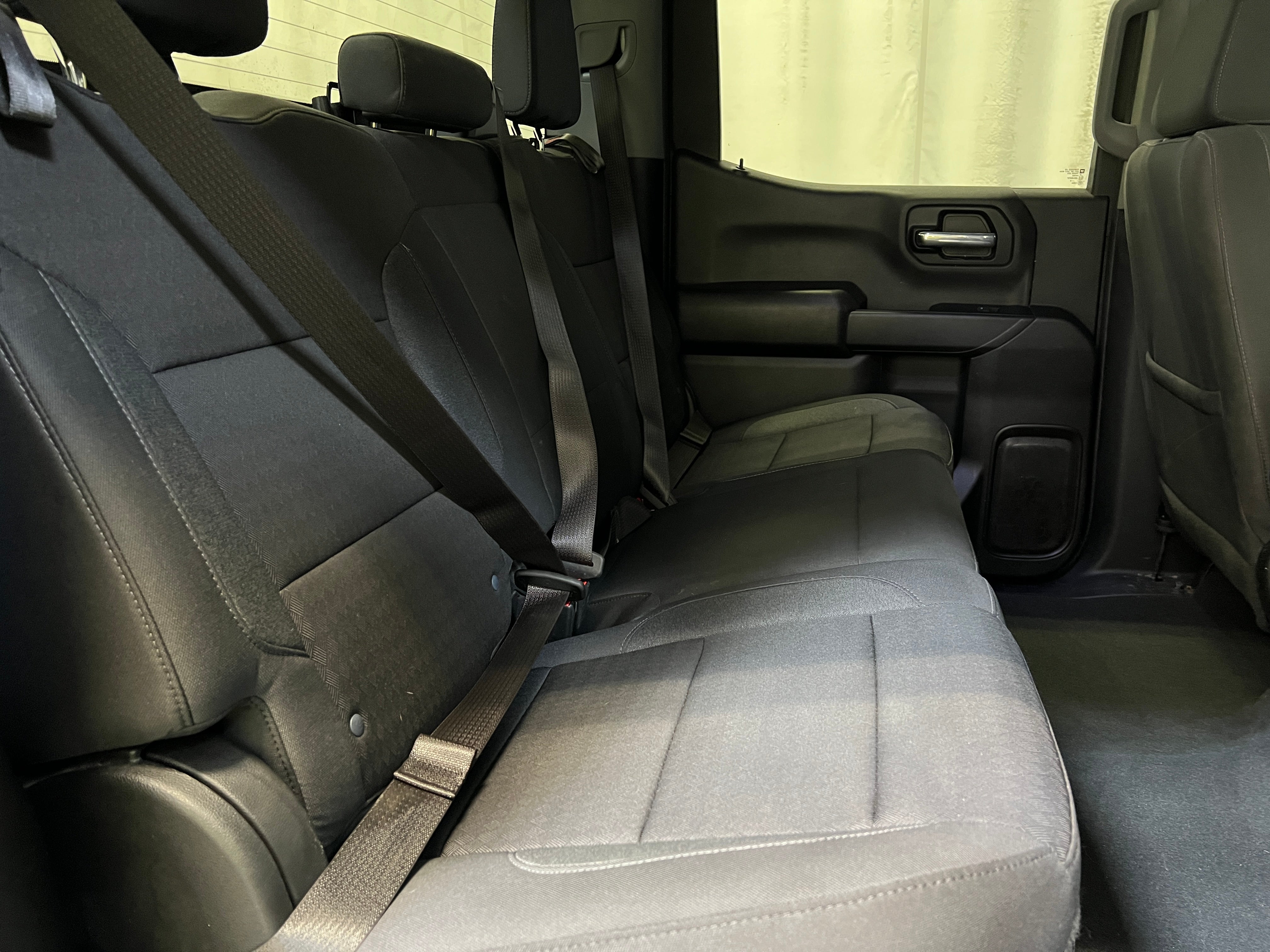 Thumbnail: 2023 Chevrolet Silverado 1500 - 6
