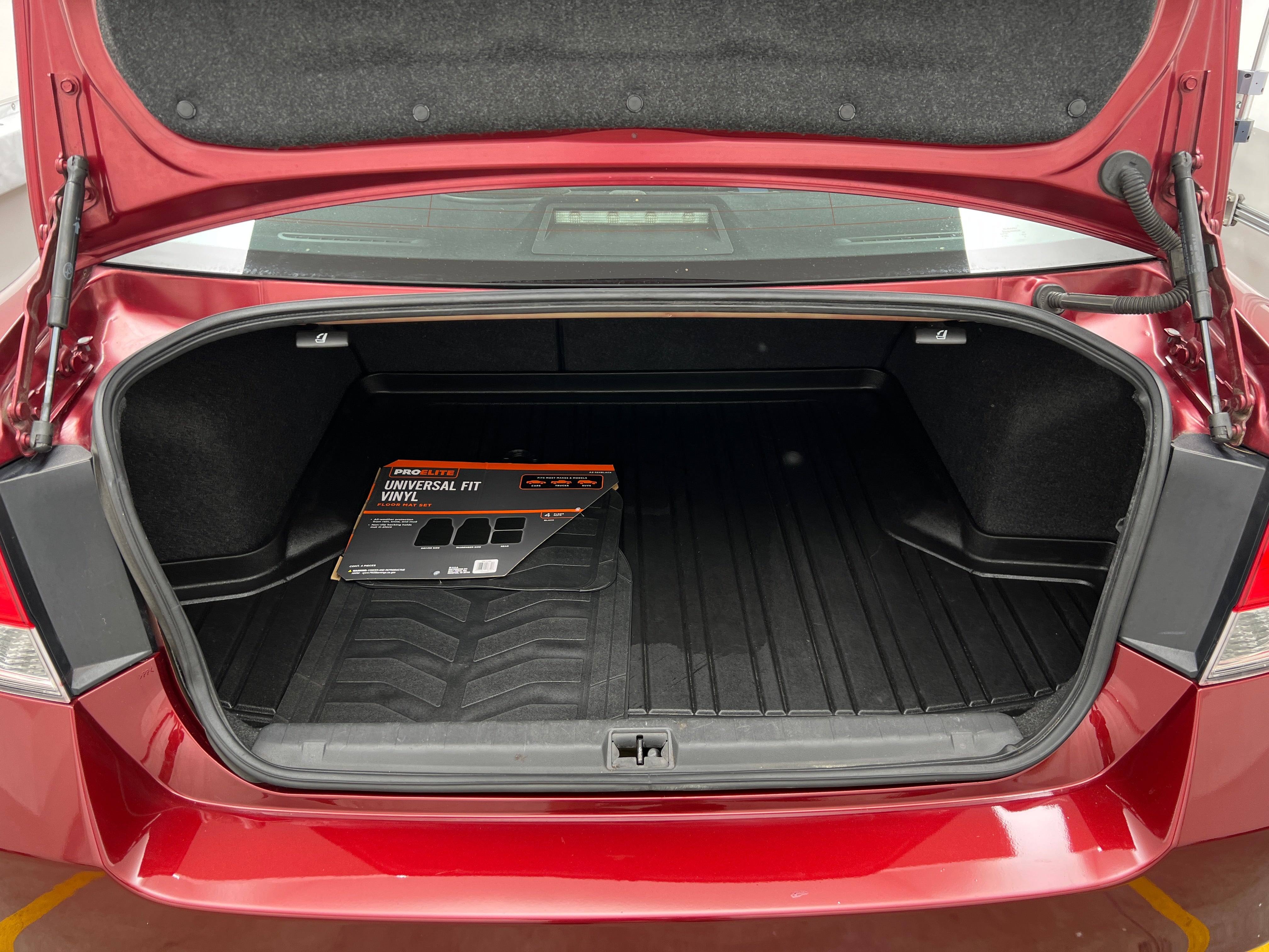 Thumbnail: 2012 Subaru Legacy - 6
