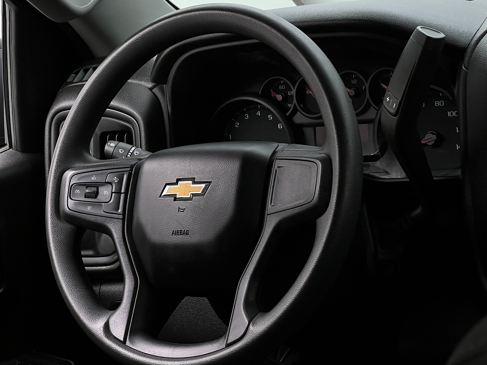 Thumbnail: 2023 Chevrolet Silverado 1500 - 5