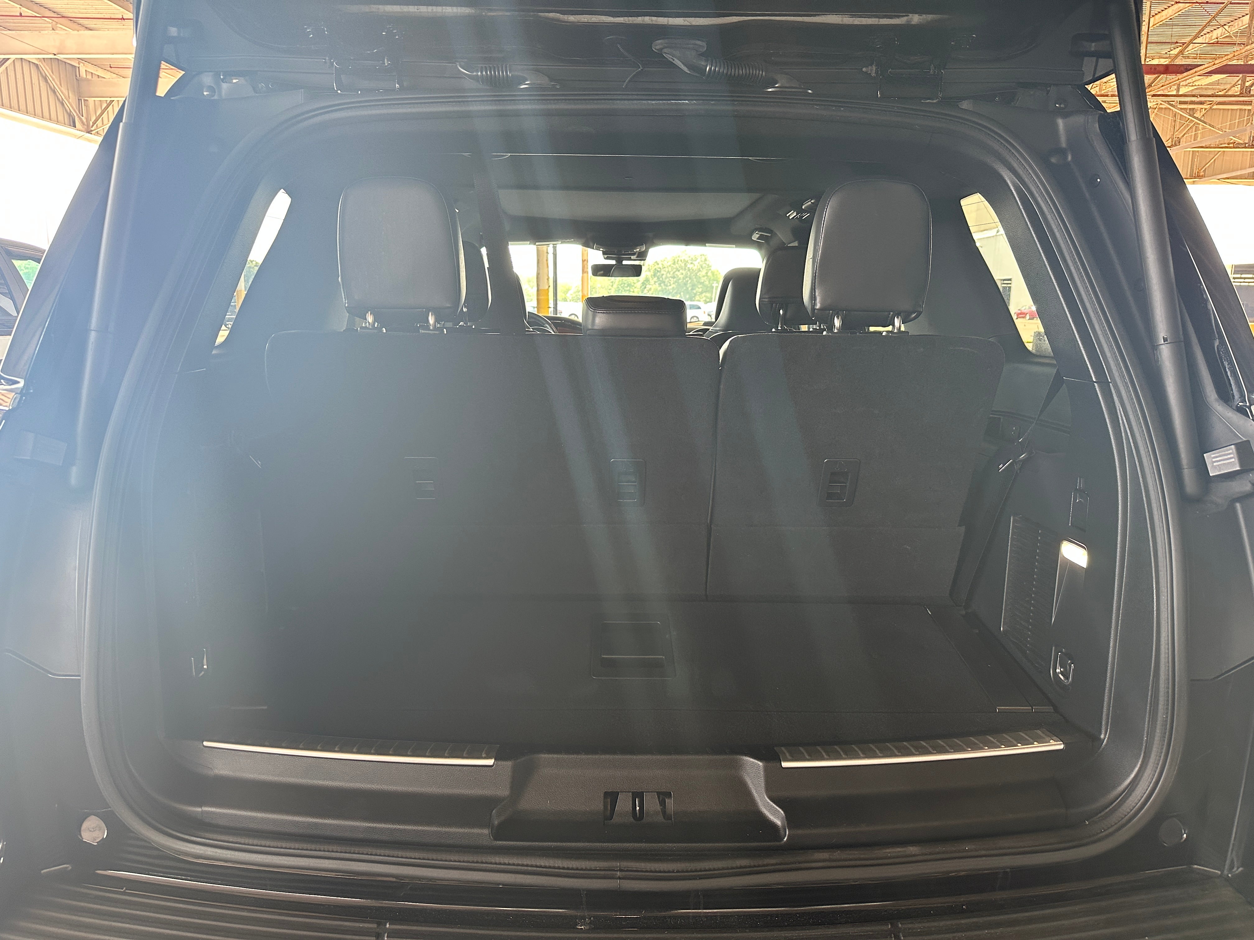 Thumbnail: 2020 Lincoln Navigator - 6
