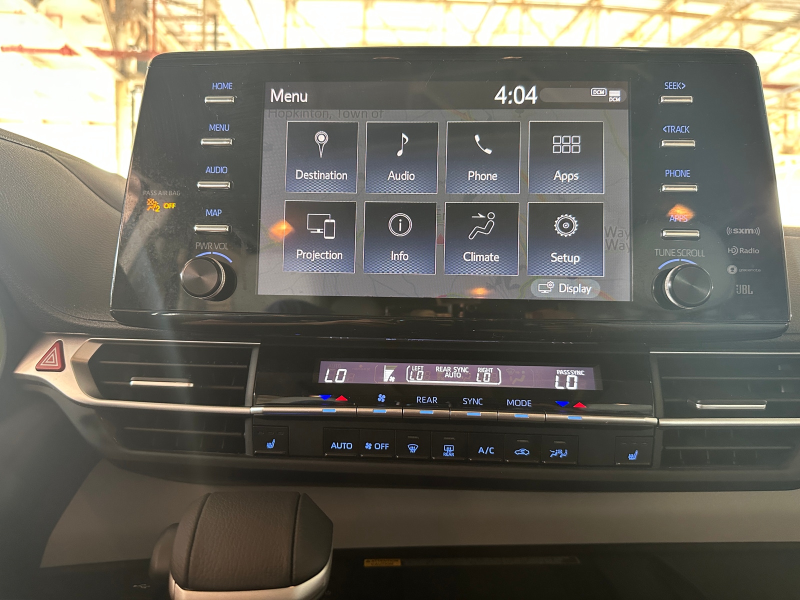 Thumbnail: 2022 Toyota Sienna - 3