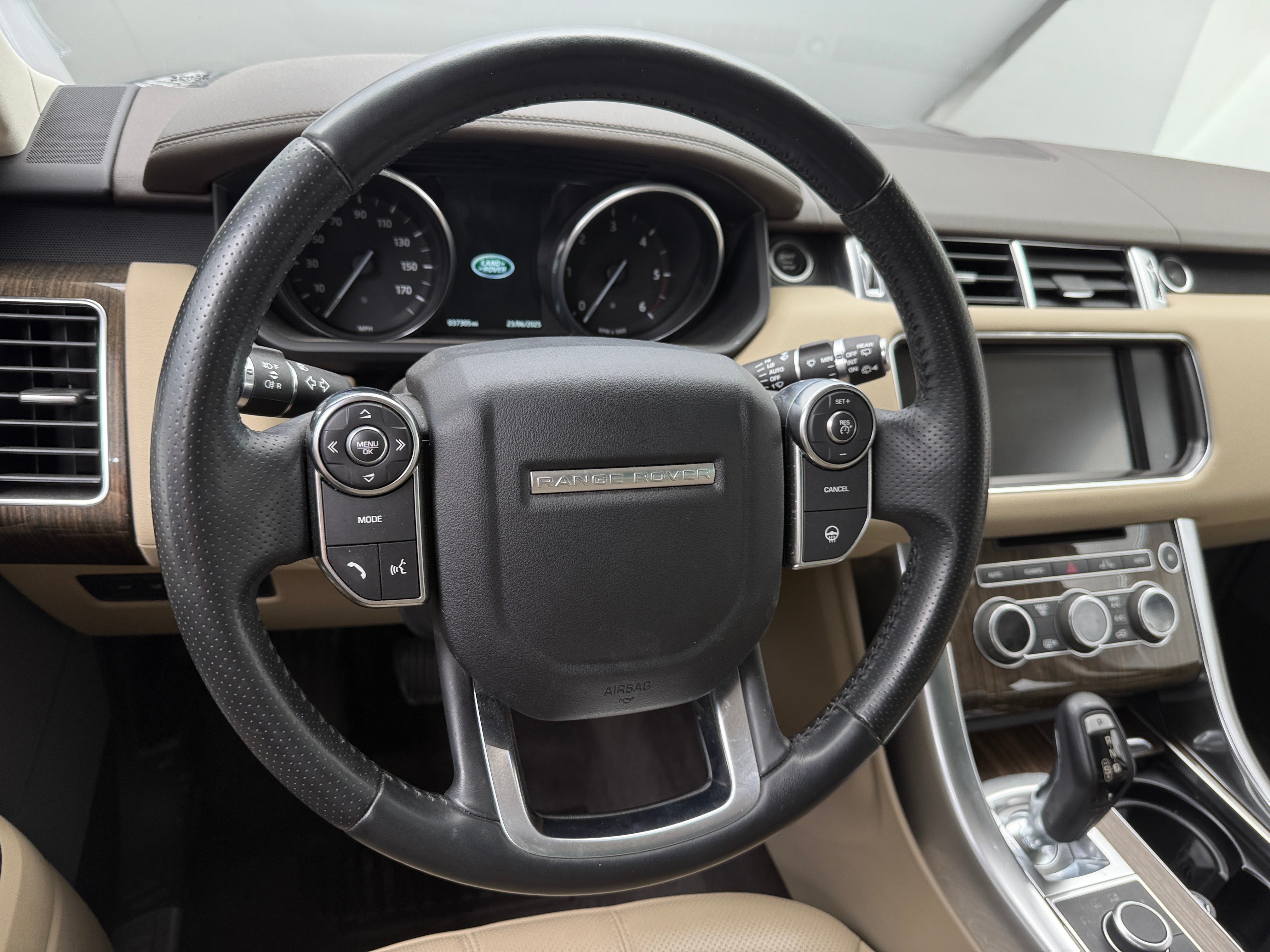 Thumbnail: 2016 Land Rover Range Rover Sport - 4