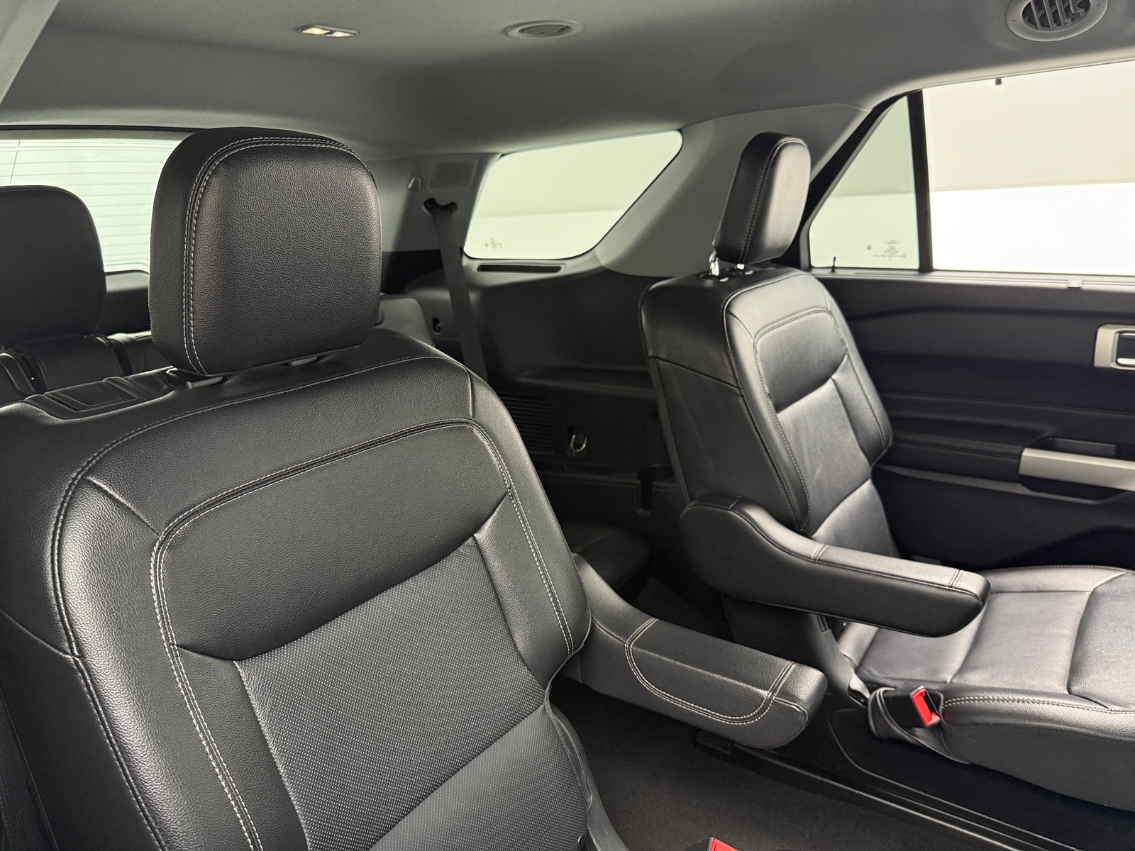 Thumbnail: 2023 Ford Explorer - 5