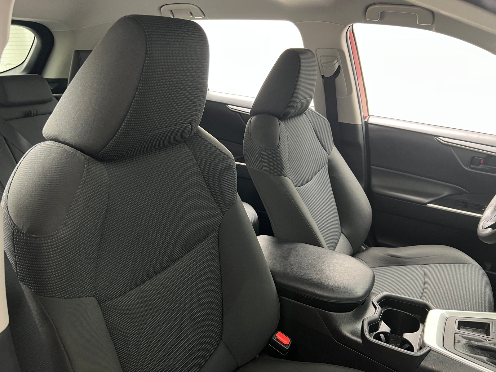 Thumbnail: 2021 Toyota RAV4 - 2