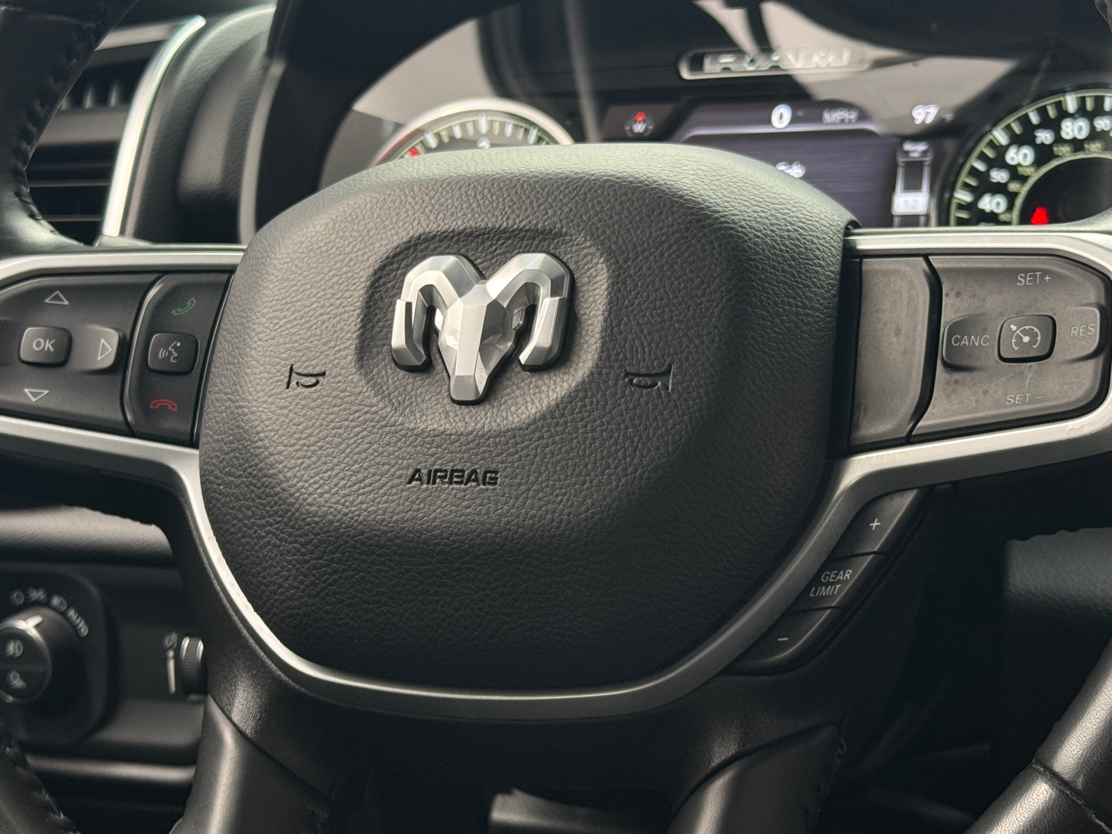 Thumbnail: 2022 RAM 1500 - 5