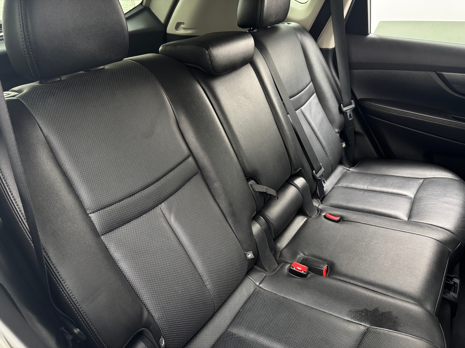 Thumbnail: 2016 Nissan Rogue - 5