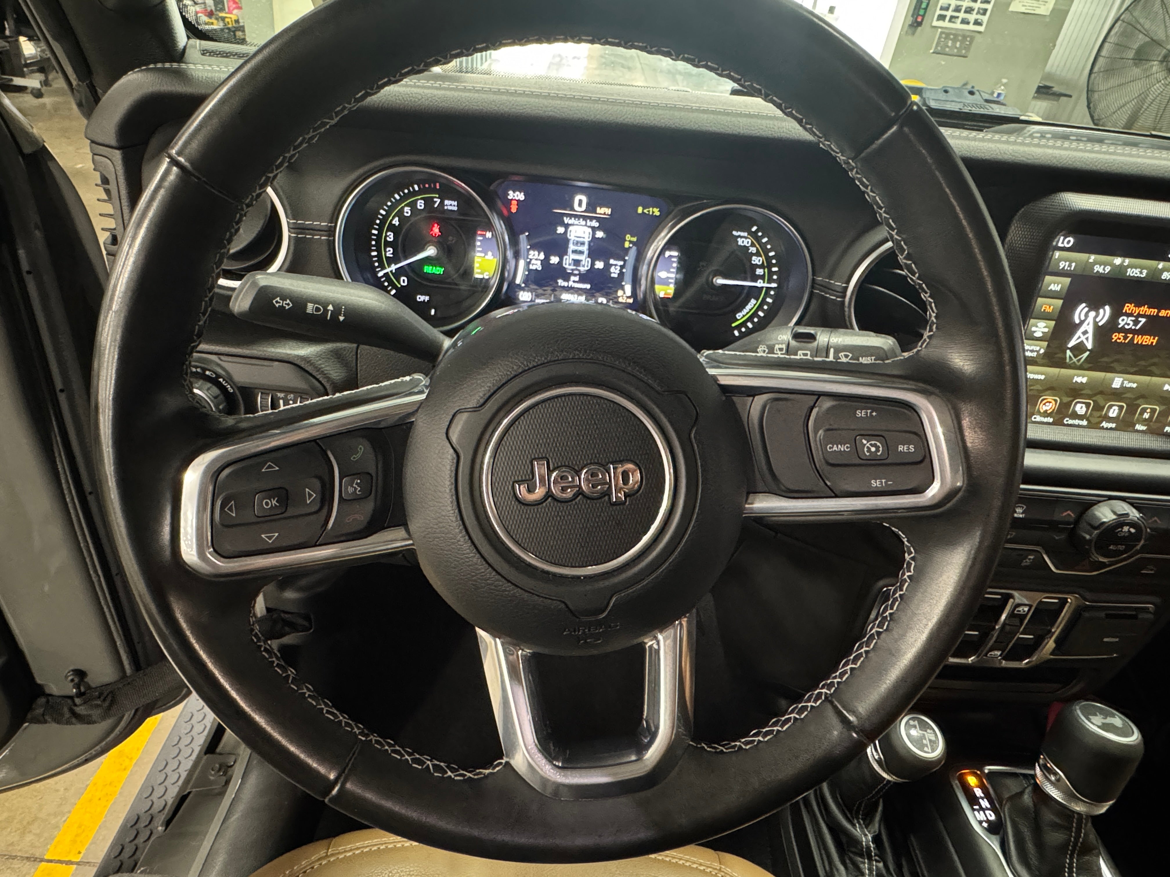 Thumbnail: 2022 Jeep Wrangler - 4
