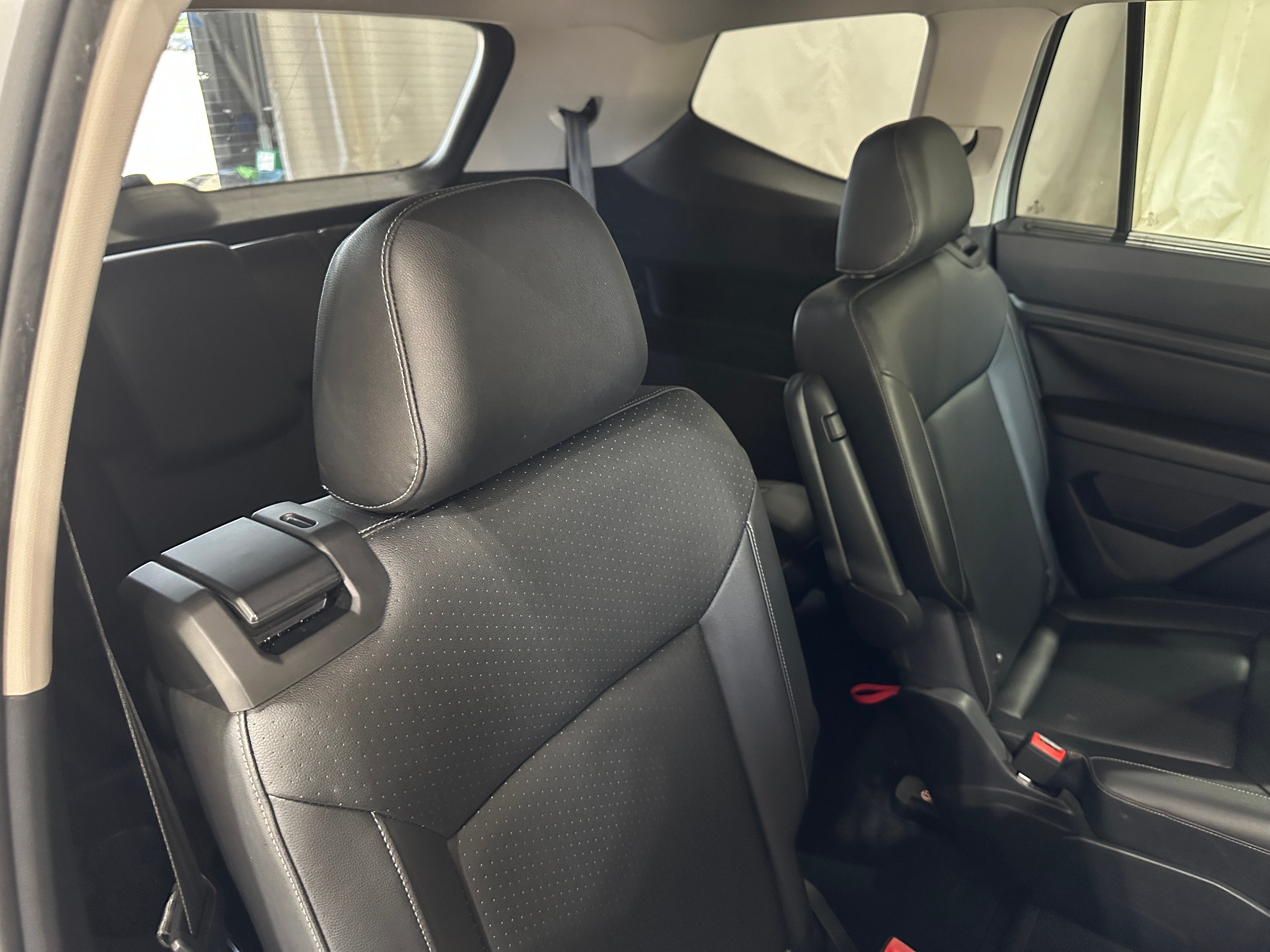 Thumbnail: 2019 Volkswagen Atlas - 5