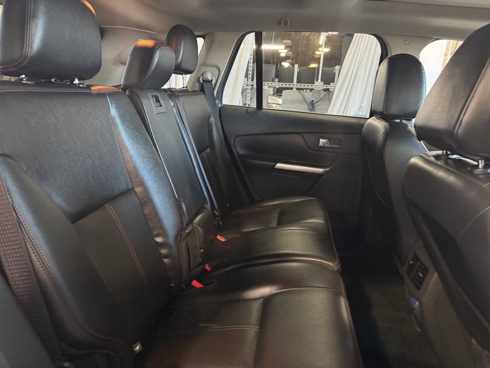 Thumbnail: 2013 Ford Edge - 5