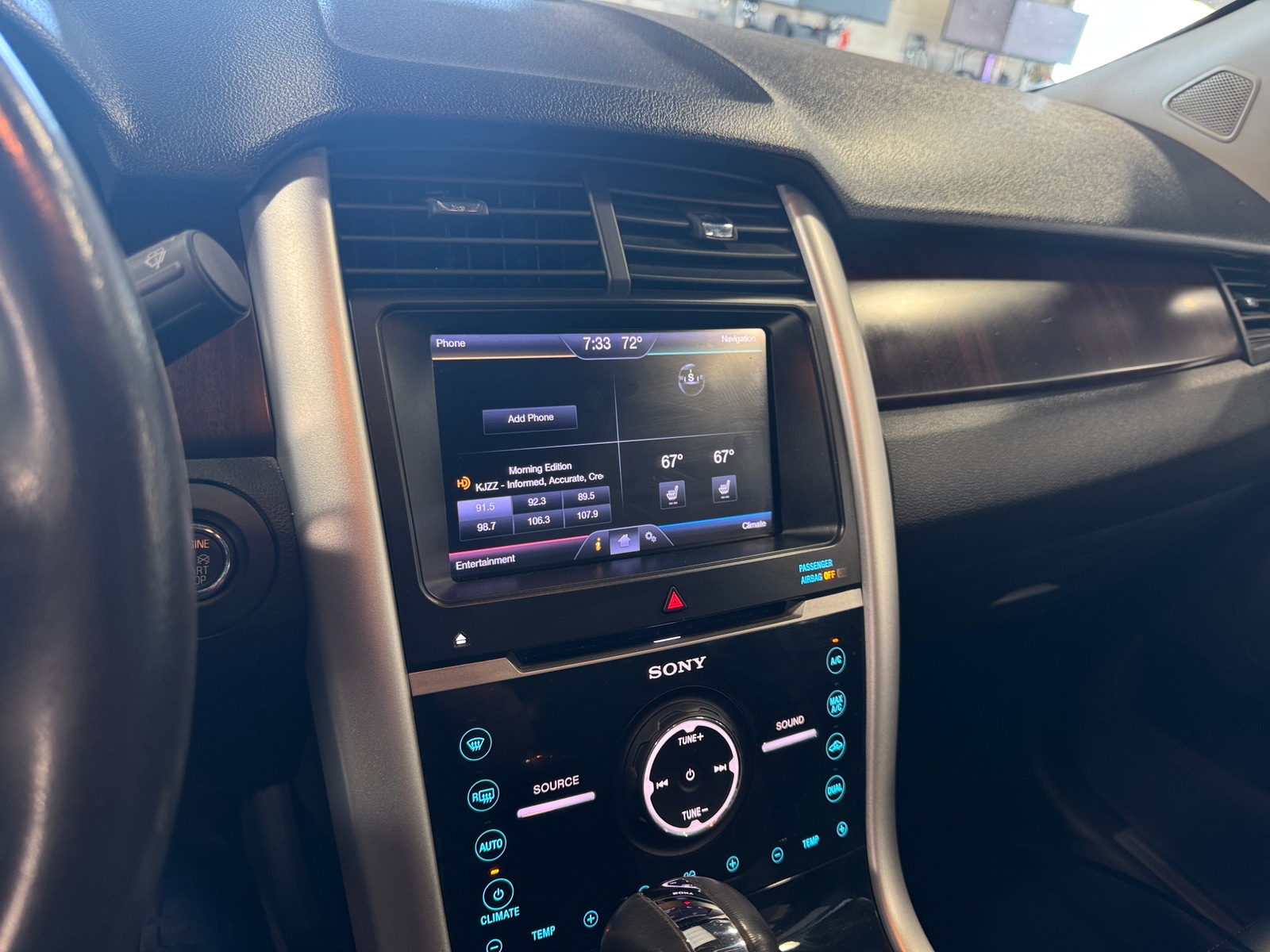 Thumbnail: 2013 Ford Edge - 3