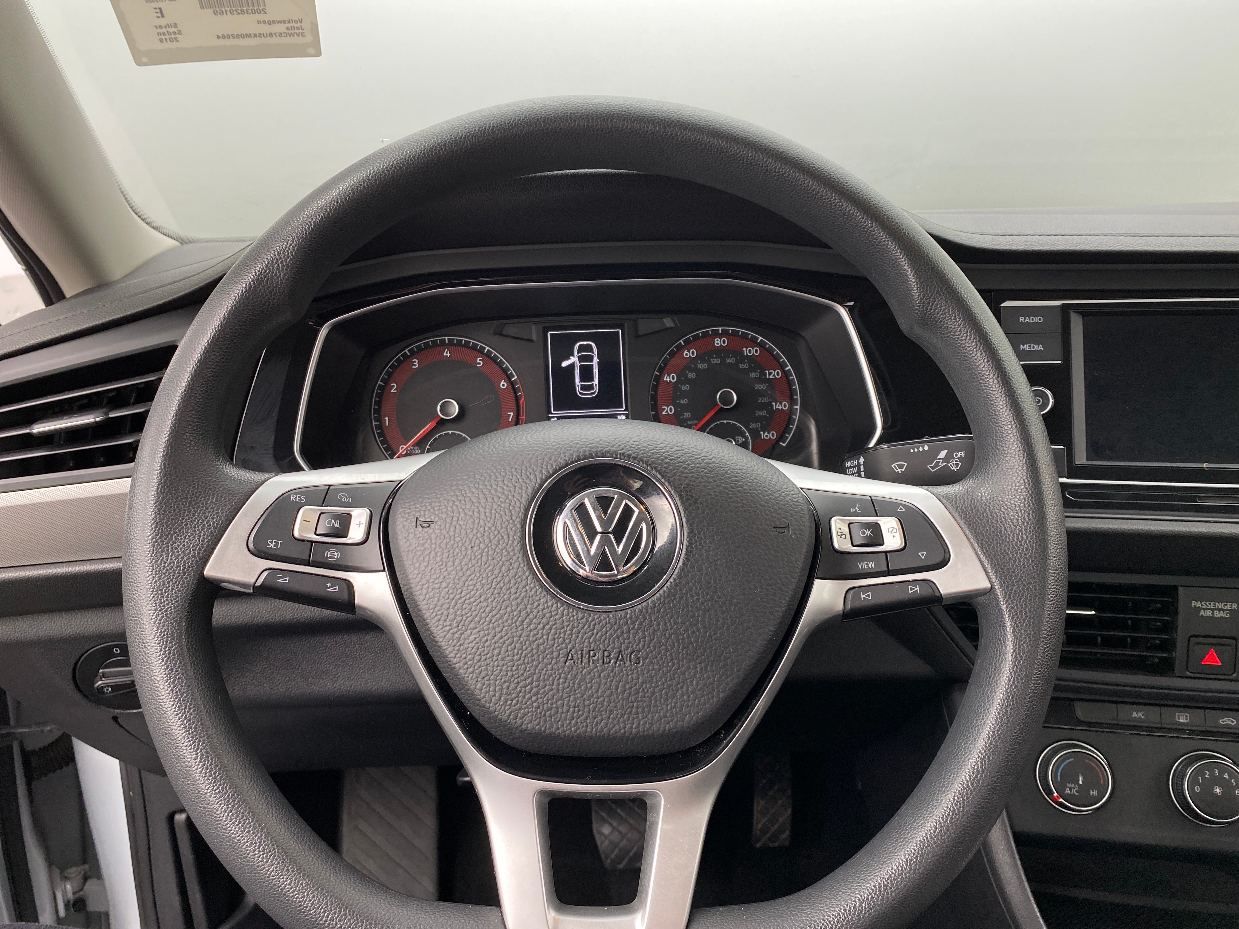 Thumbnail: 2019 Volkswagen Jetta - 5