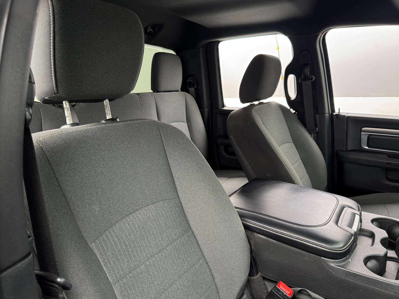 Thumbnail: 2022 RAM 1500 Classic - 2