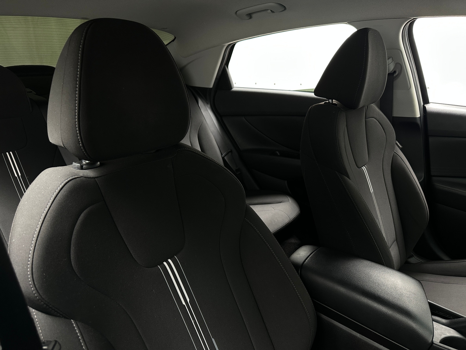 Thumbnail: 2021 Hyundai Elantra - 2