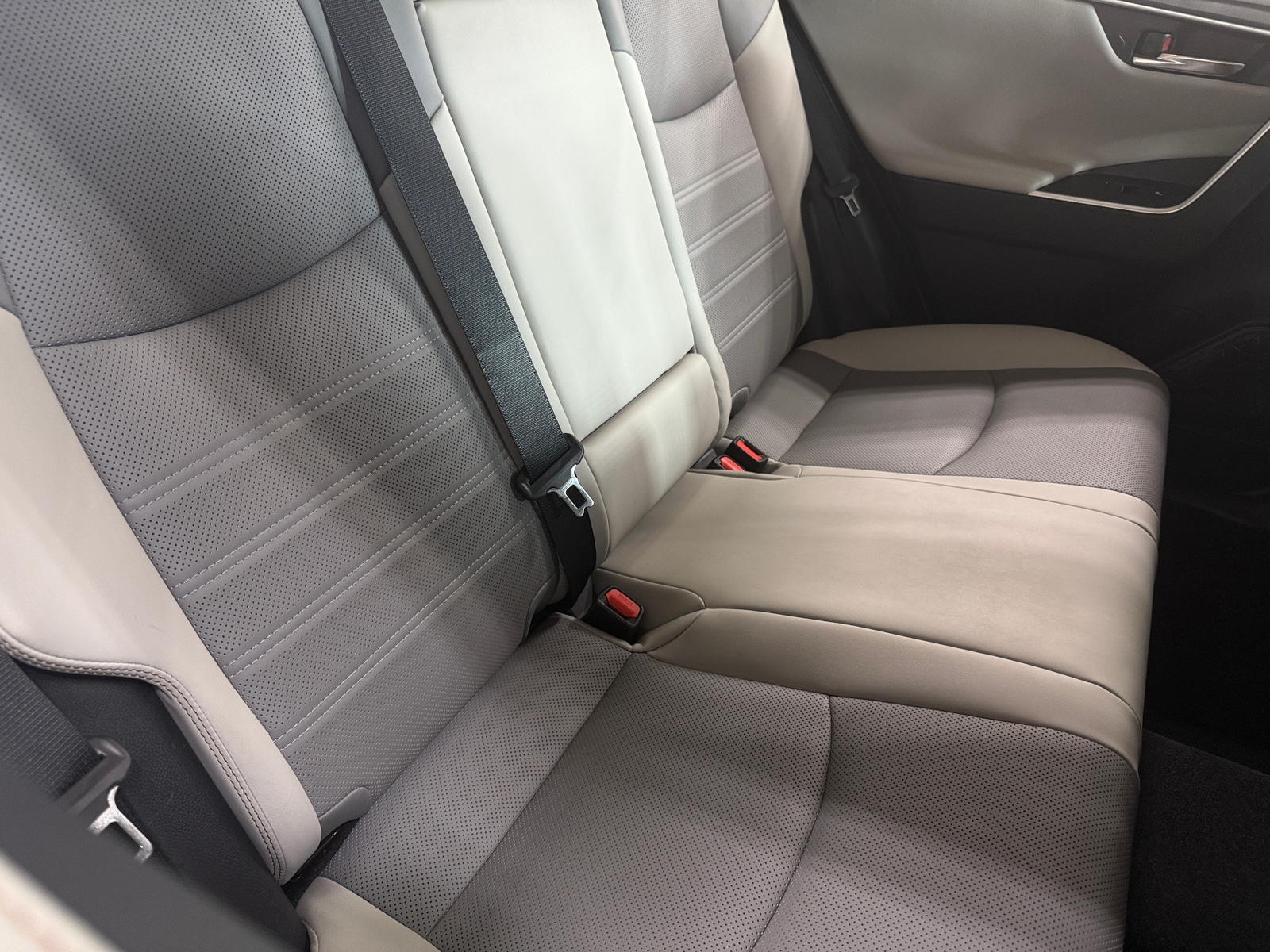 Thumbnail: 2021 Toyota RAV4 - 5