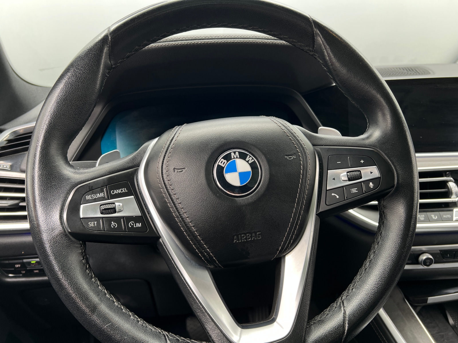 Thumbnail: 2023 BMW X5 - 4
