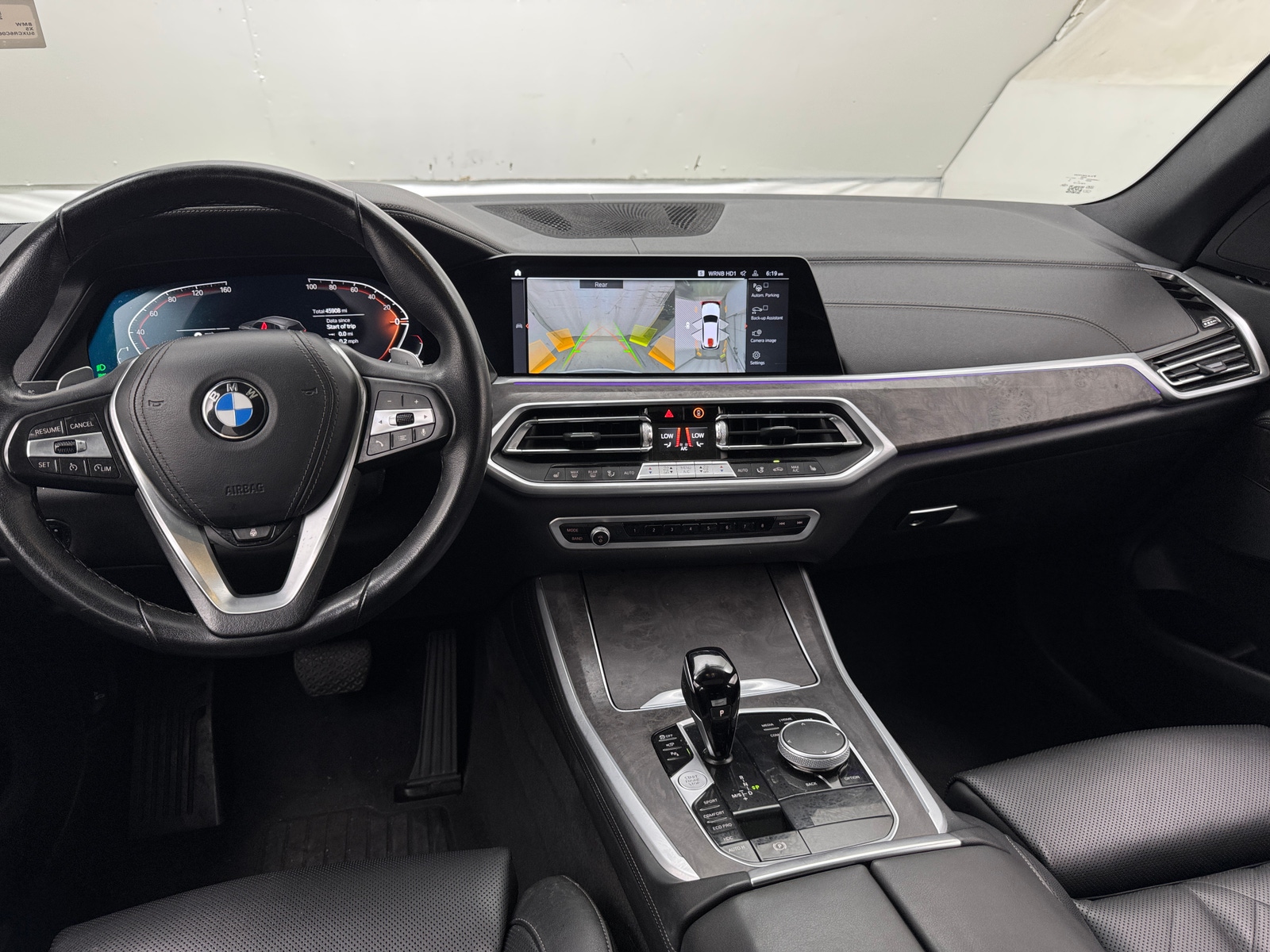 Thumbnail: 2023 BMW X5 - 2