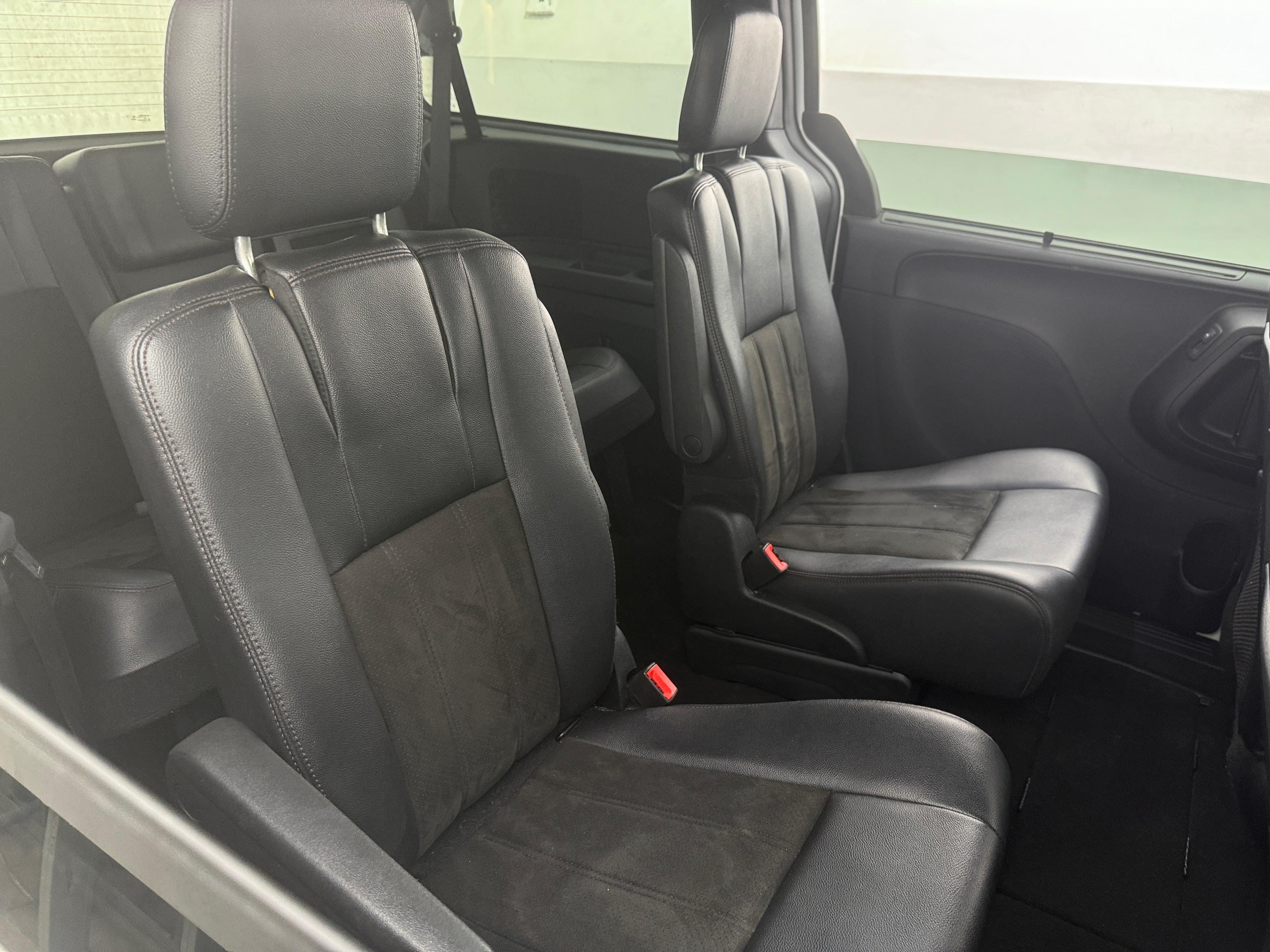 Thumbnail: 2019 Dodge Grand Caravan - 5