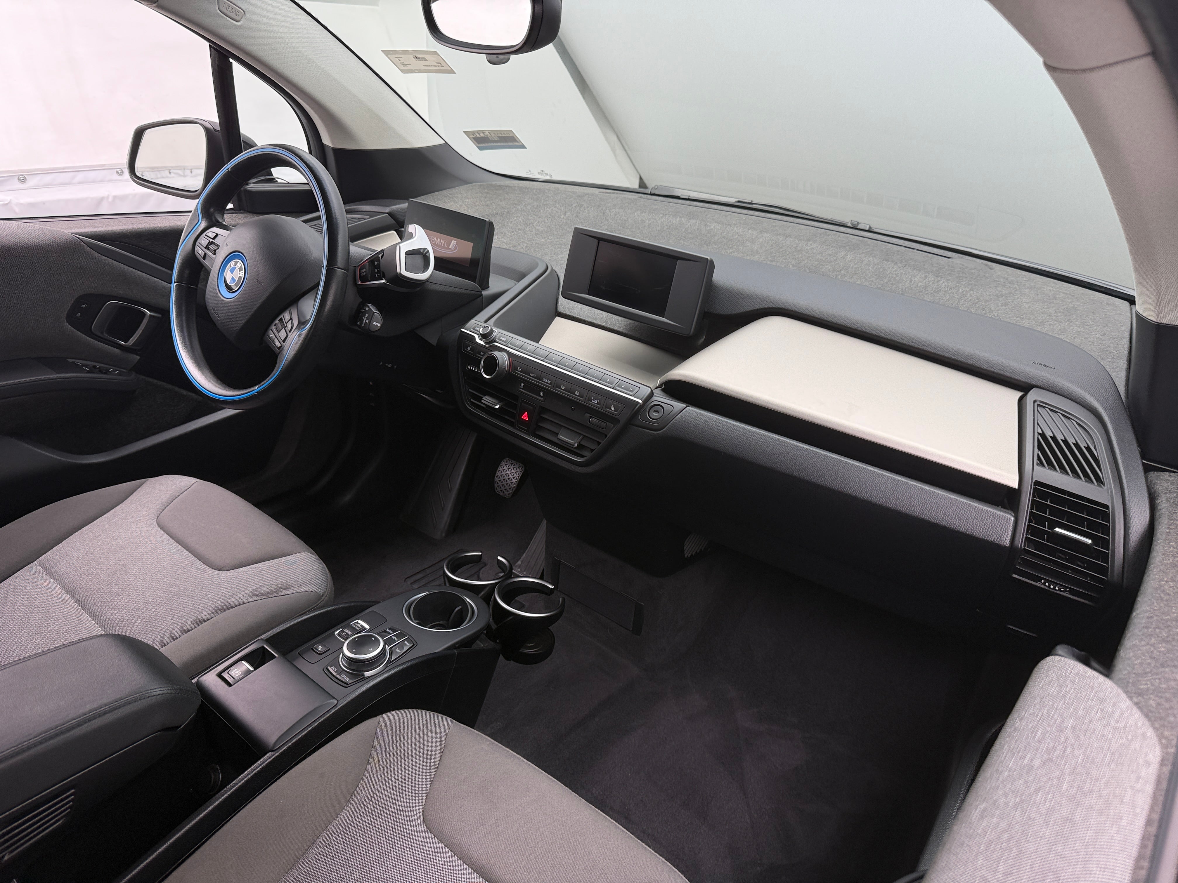 Thumbnail: 2019 BMW i3 - 3