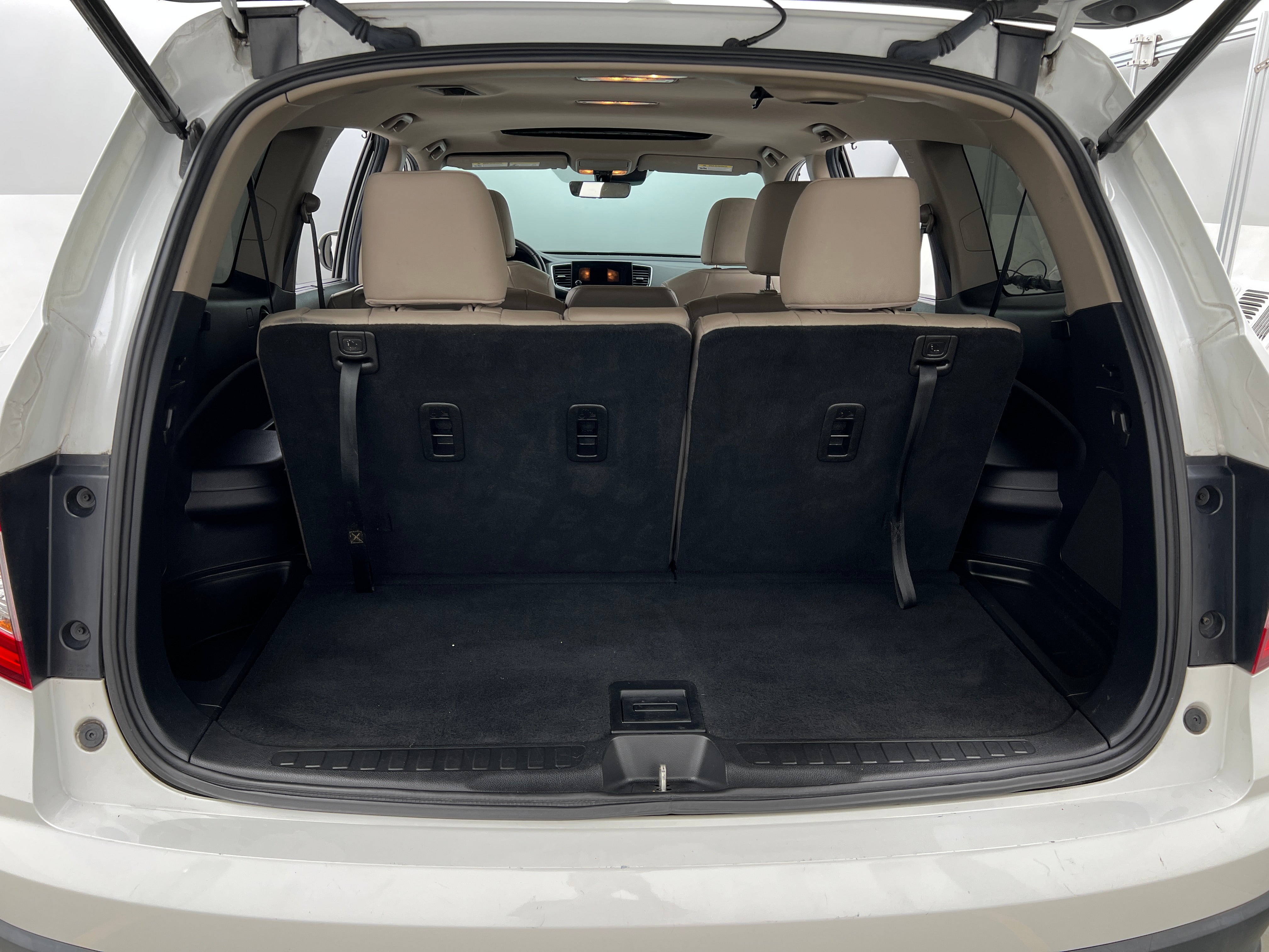 Thumbnail: 2020 Honda Pilot - 6