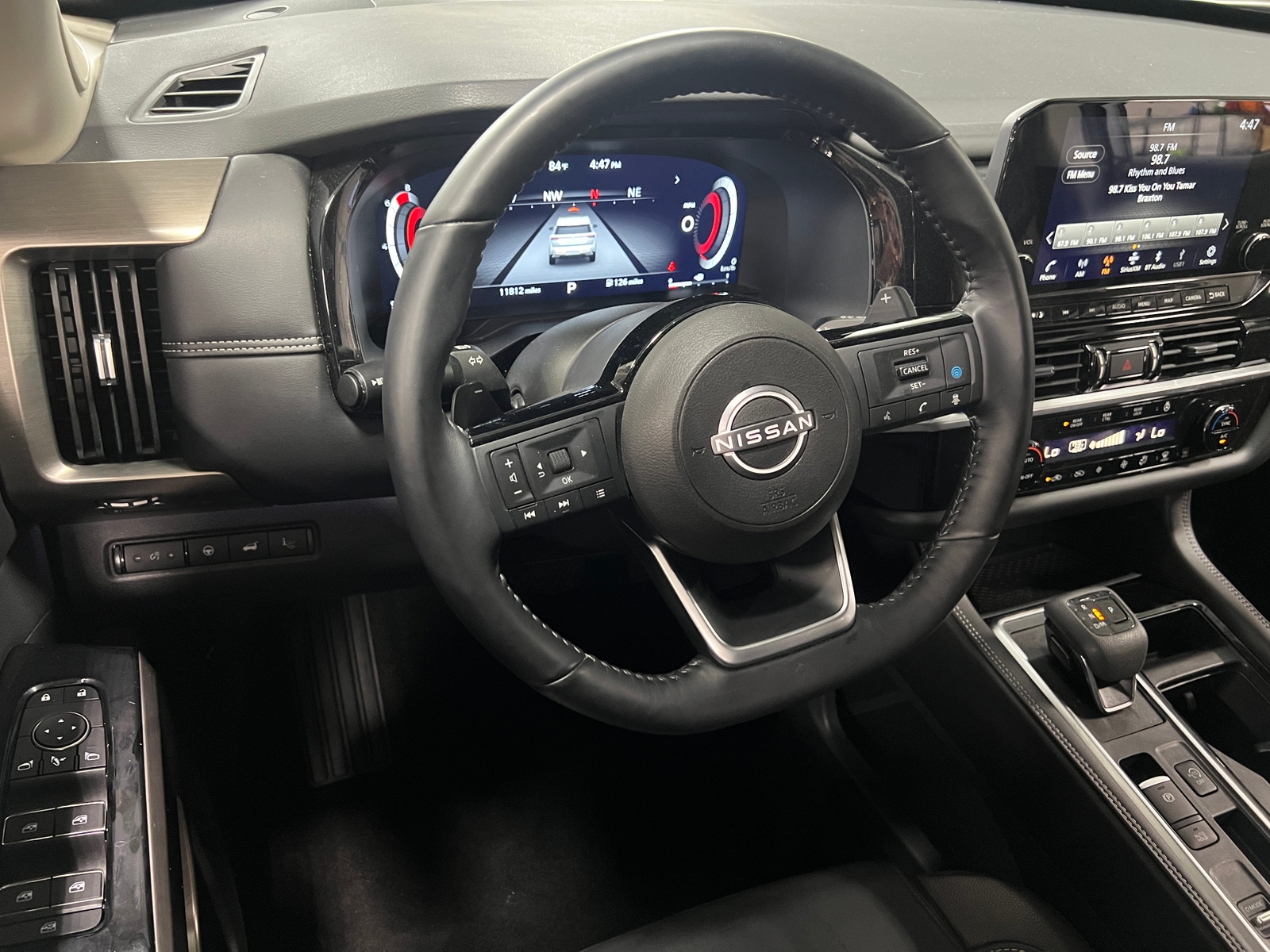 Thumbnail: 2024 Nissan Pathfinder - 4