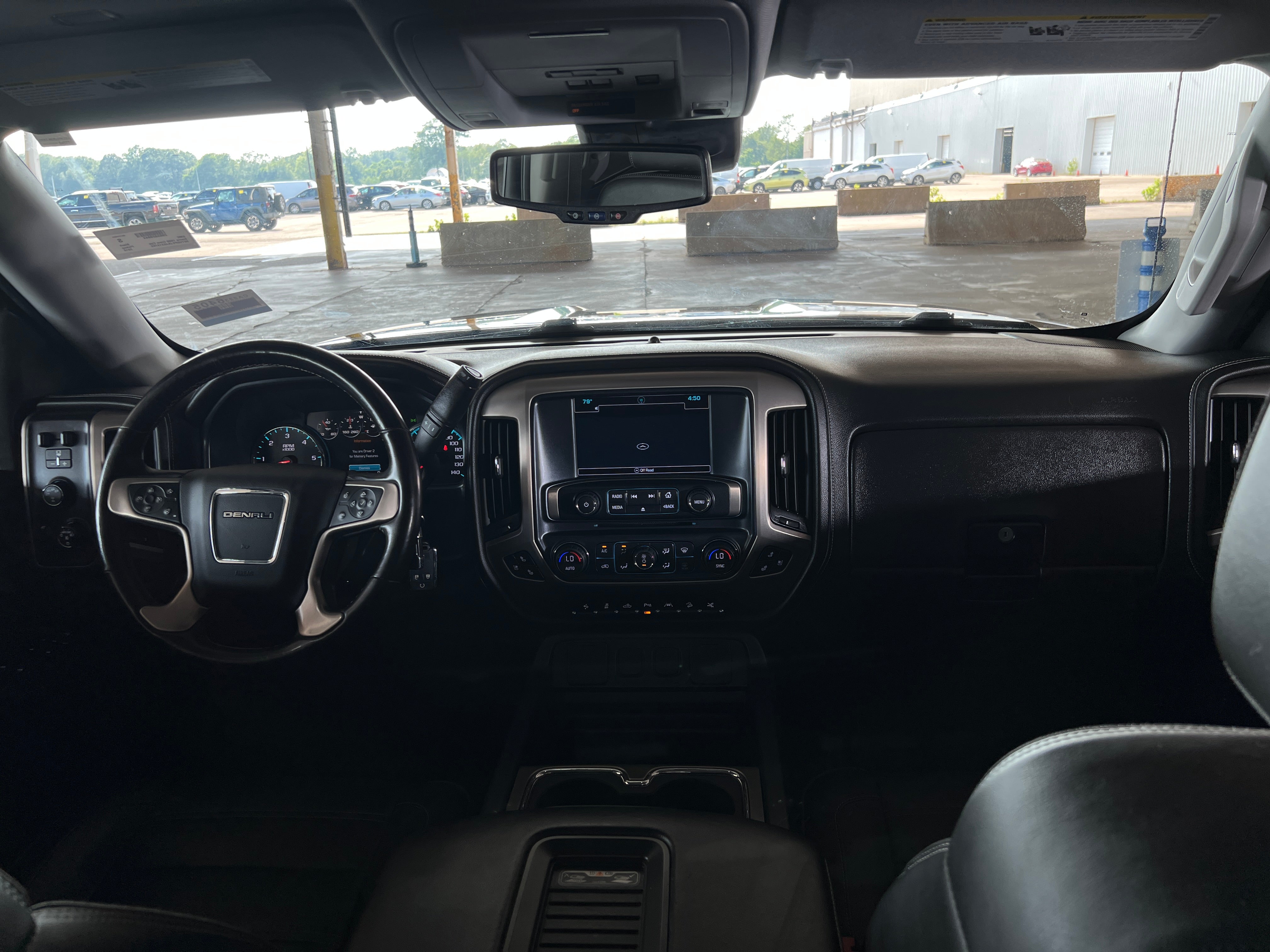 Thumbnail: 2018 GMC Sierra 1500 - 2