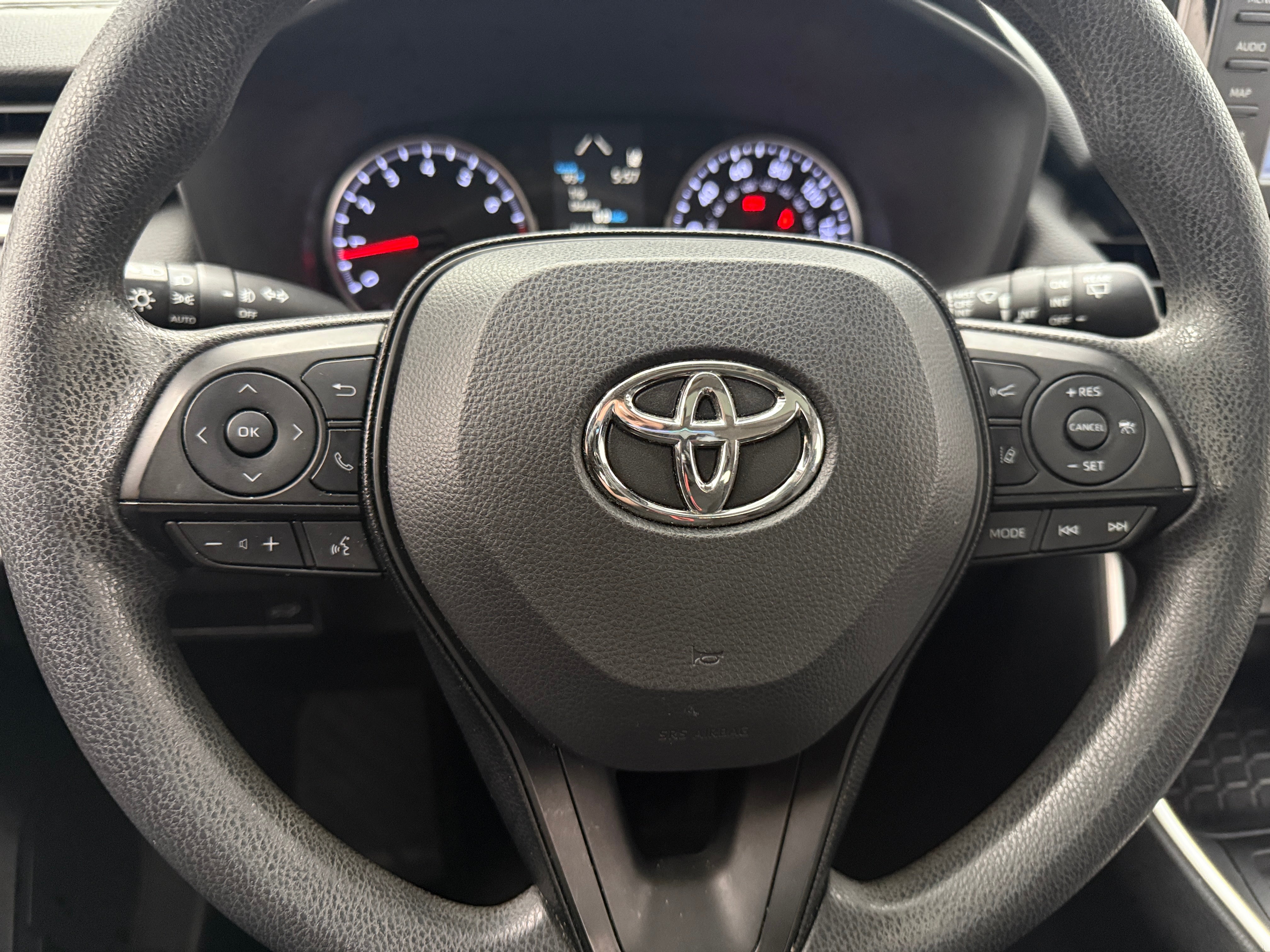 Thumbnail: 2019 Toyota RAV4 - 5