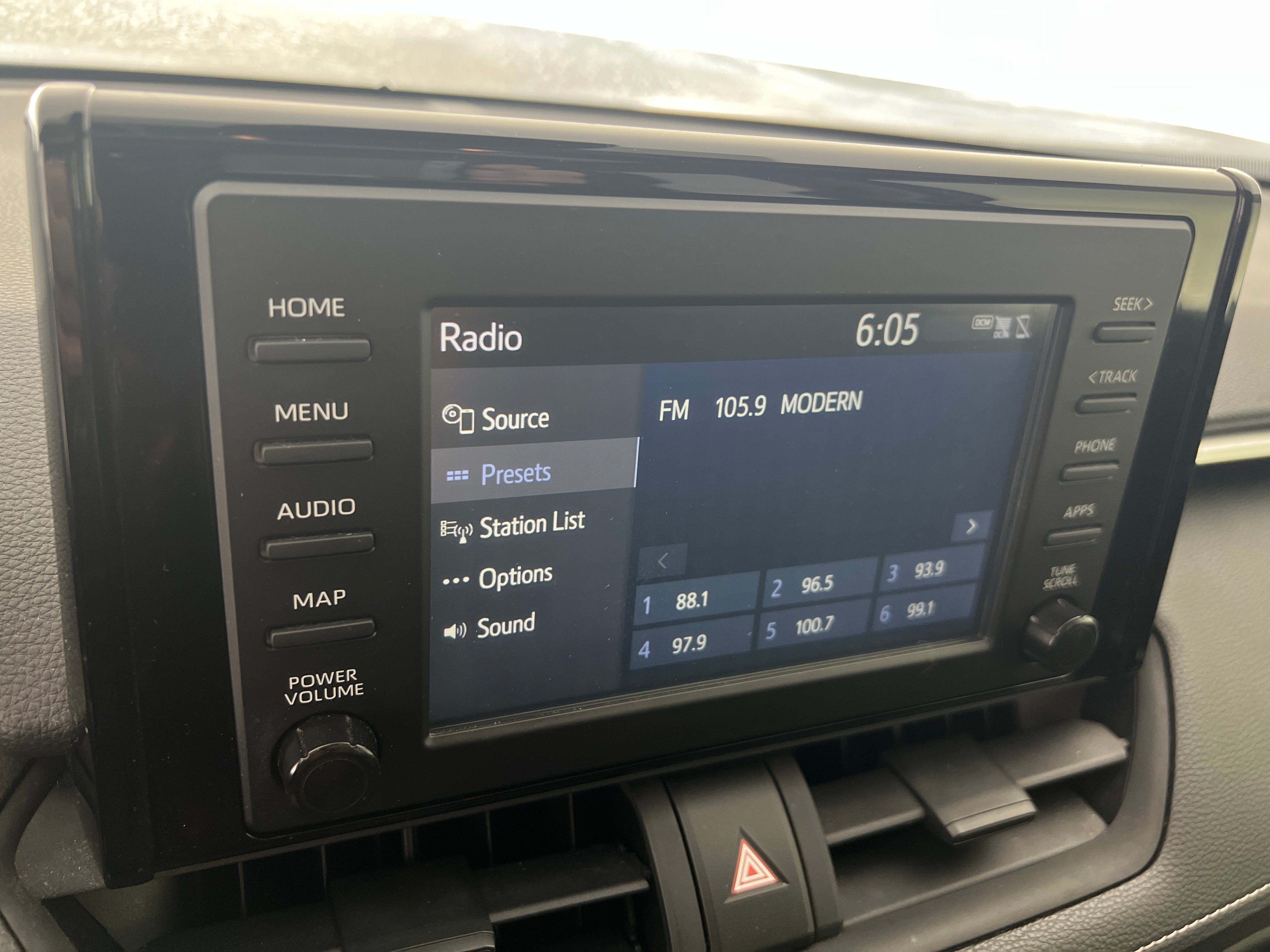 Thumbnail: 2019 Toyota RAV4 - 4