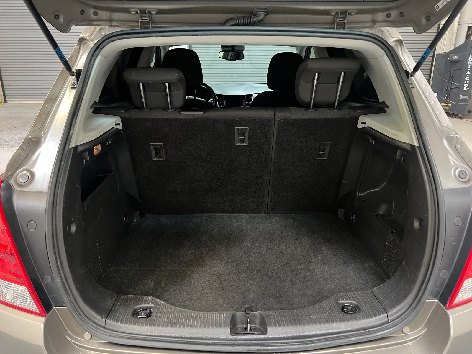 Thumbnail: 2021 Chevrolet Trax - 7