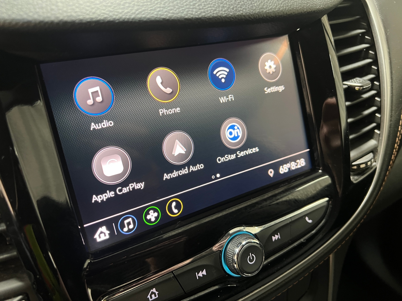 Thumbnail: 2021 Chevrolet Trax - 4