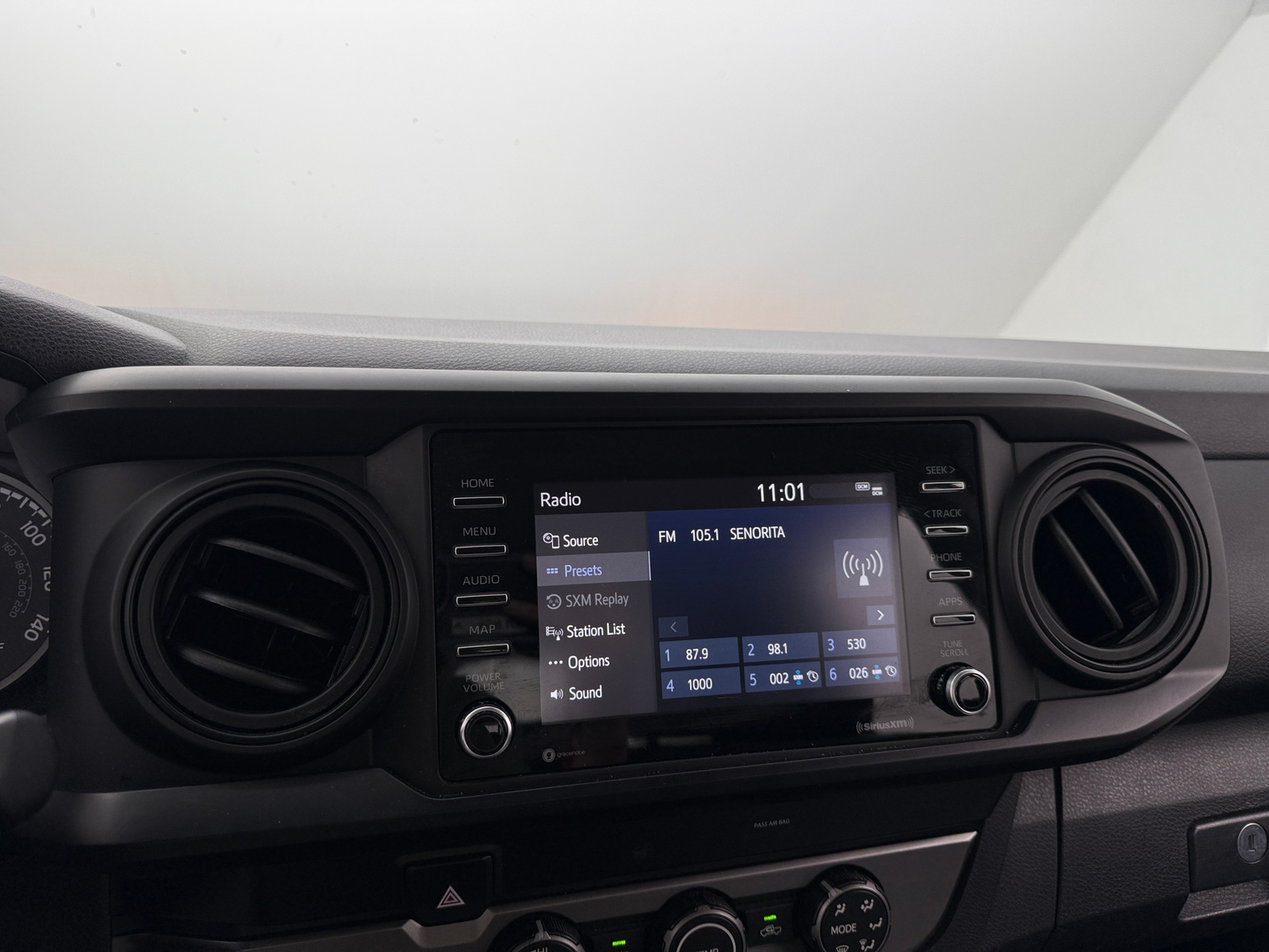Thumbnail: 2020 Toyota Tacoma - 4