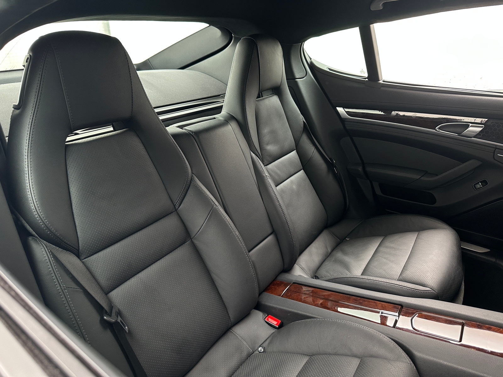Thumbnail: 2011 Porsche Panamera - 5