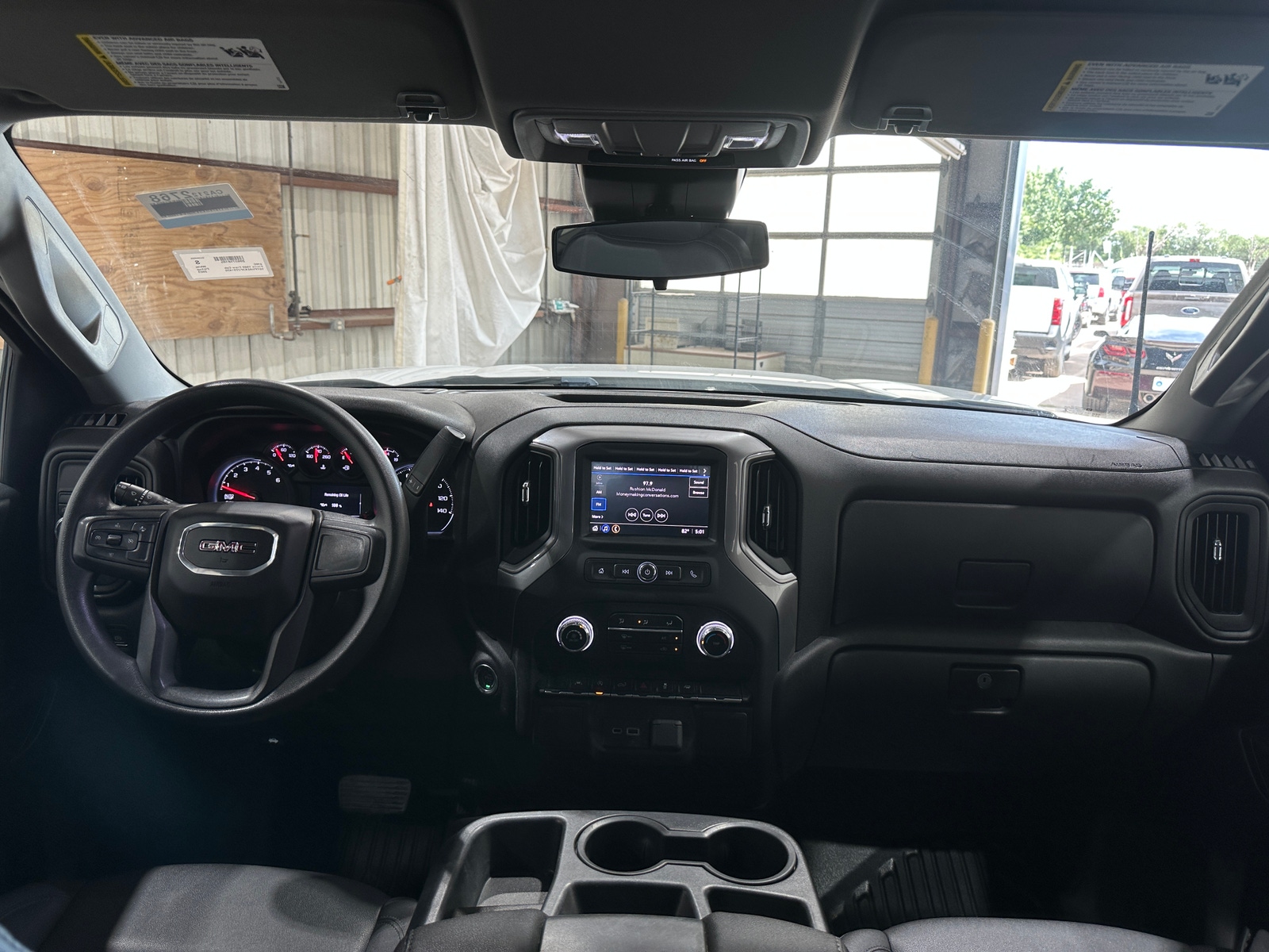 Thumbnail: 2023 GMC Sierra 1500 - 3