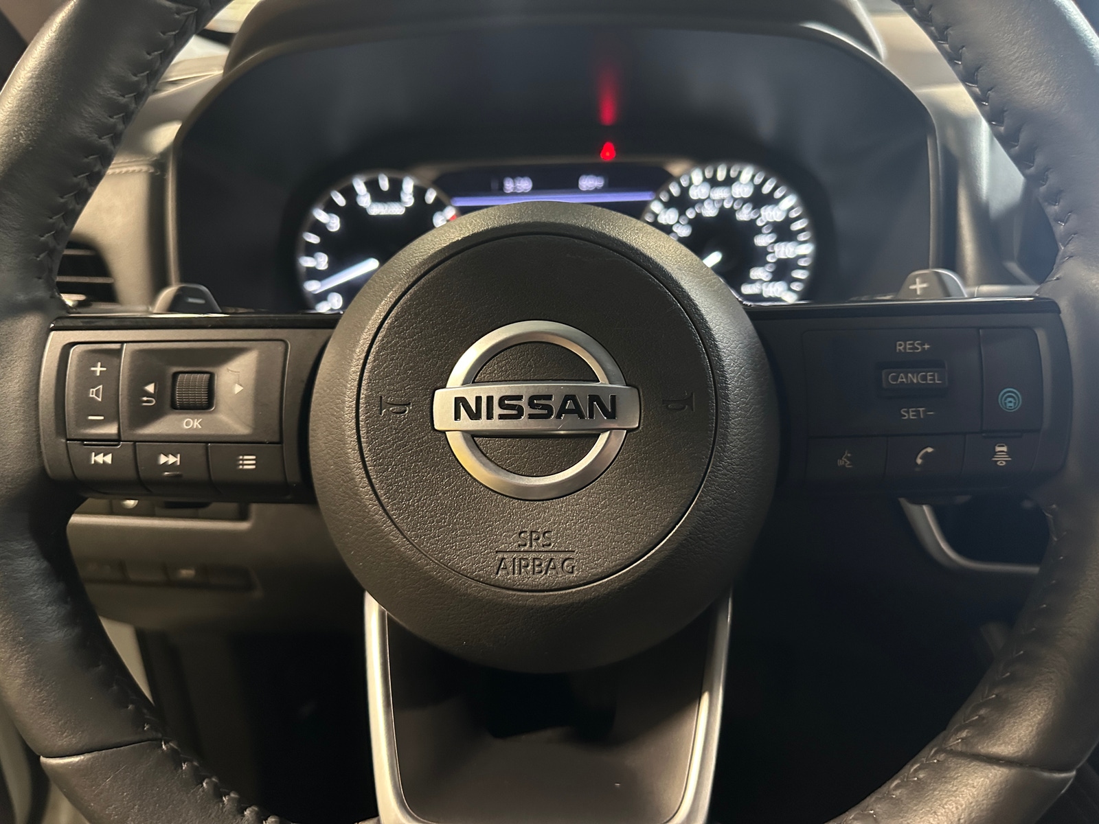 Thumbnail: 2021 Nissan Rogue - 4